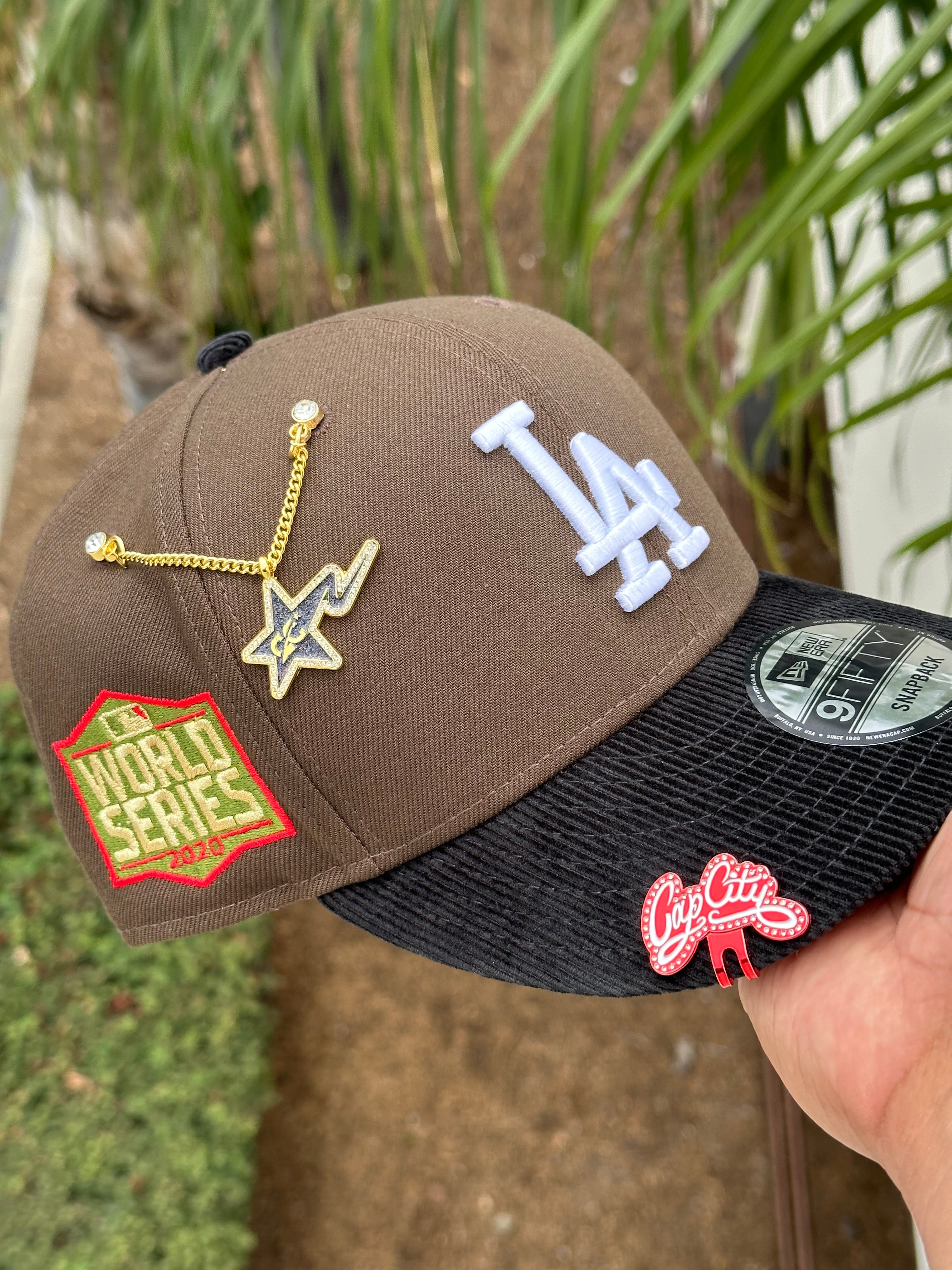 SNAPBACK DE DOS TONOS DE LOS ANGELES DODGERS MOCHA/PANA EXCLUSIVO DE NEW ERA CON PARCHE DE LA SERIE MUNDIAL 2020 