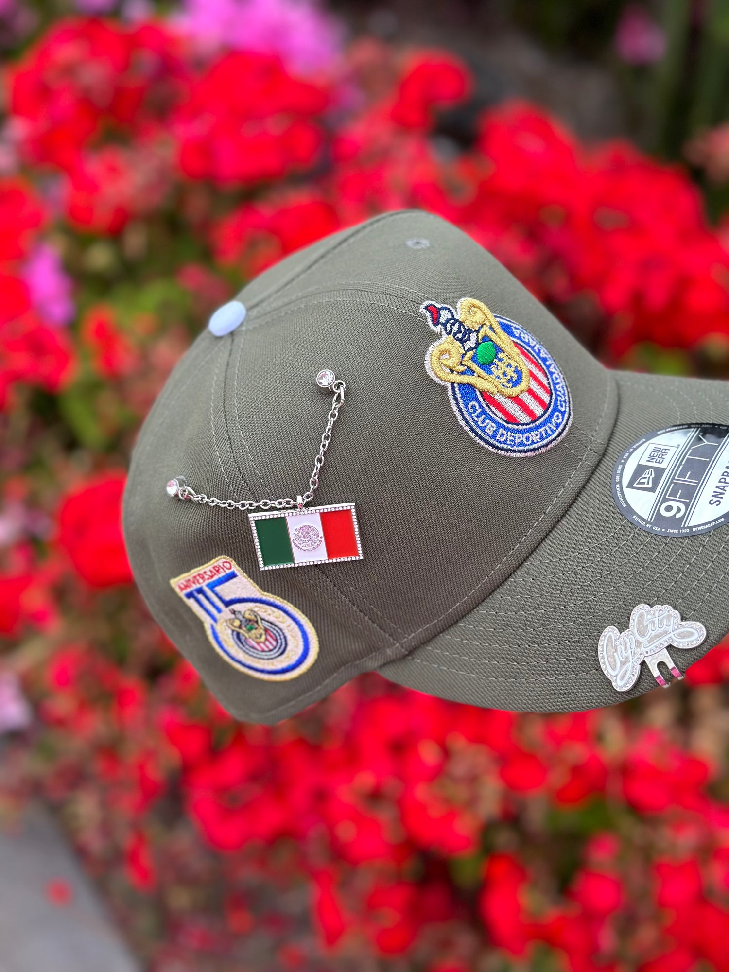 NEW ERA EXCLUSIVE 9FIFTY OLIVE GREEN "CHIVAS DE GUADALAJARA" SNAPBACK W/ 115TH ANNIVERSARY SIDE PATCH