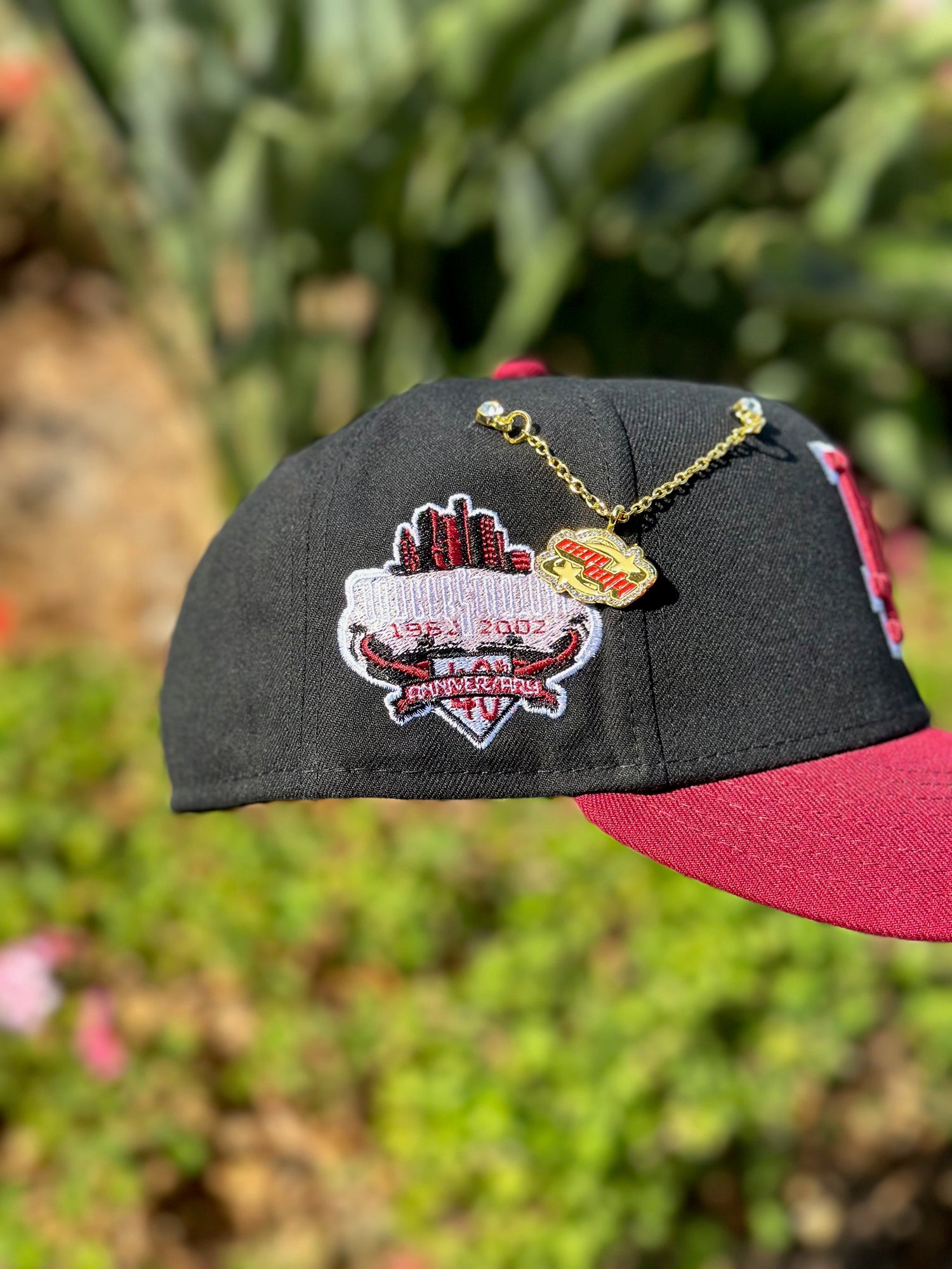 NEW ERA EXCLUSIVE 59FIFTY BLACK/BURGUNDY LOS ANGELES DODGERS W/ 40TH ANNIVERSARY SIDE PATCH