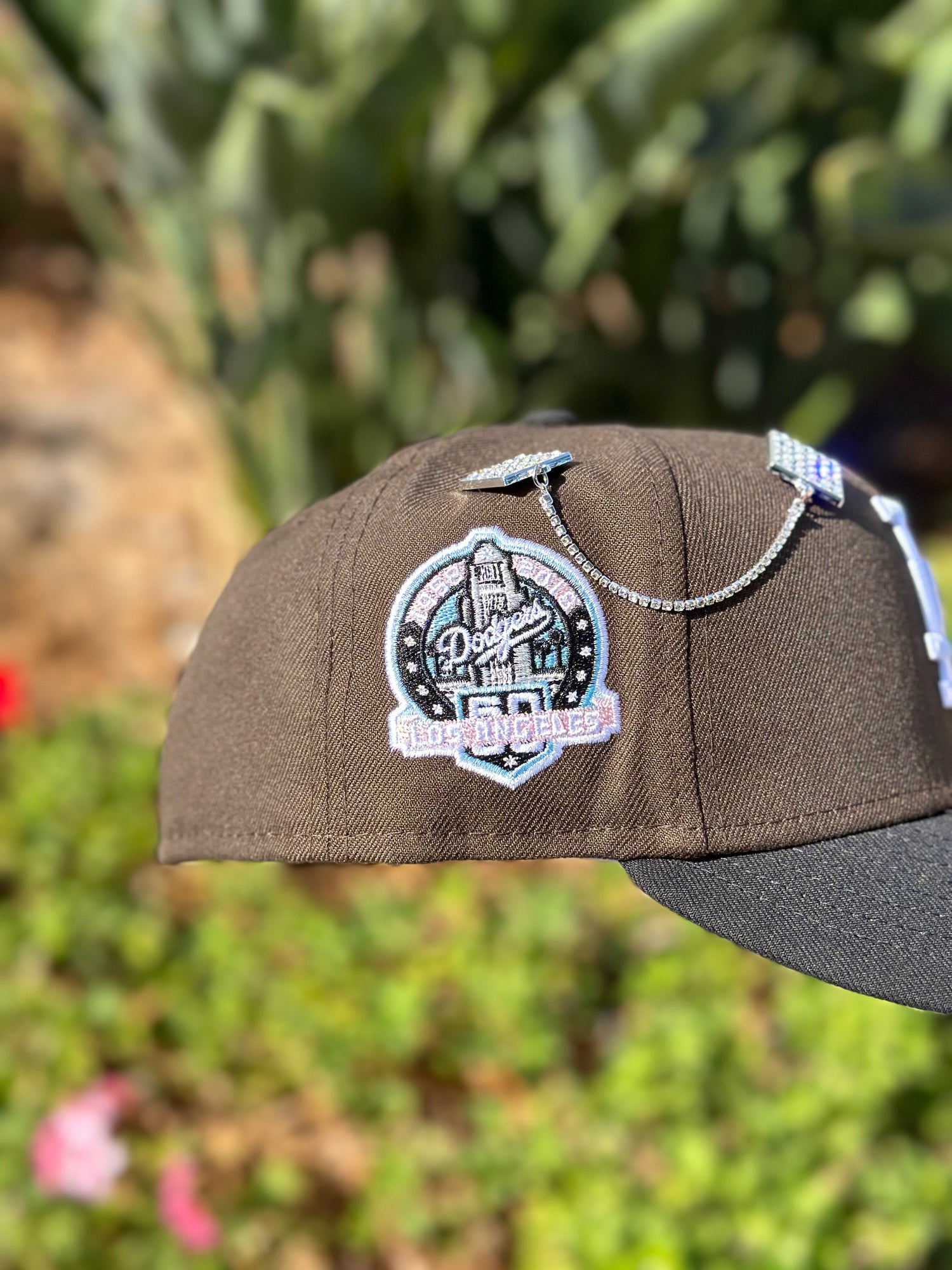 NEW ERA EXCLUSIVE 59FIFTY MOCHA/BLACK LOS ANGELES DODGERS W/ 60TH ANNIVERSARY SIDE PATCH