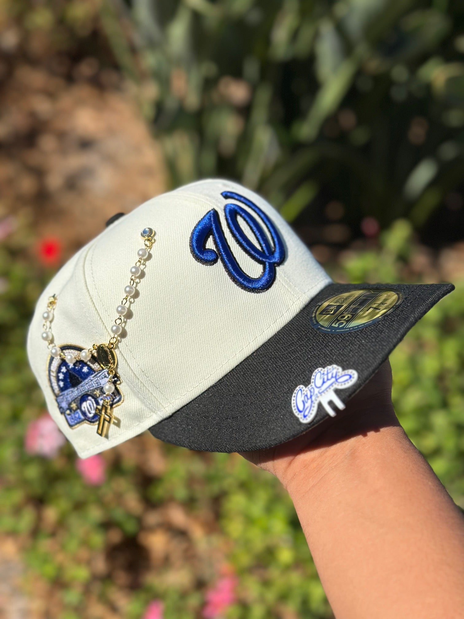 NEW ERA EXCLUSIVE 59FIFTY CHROME WHITE/BLACK WASHINGTON NATIONALS W/ 45TH ANNIVERSARY SIDE PATCH