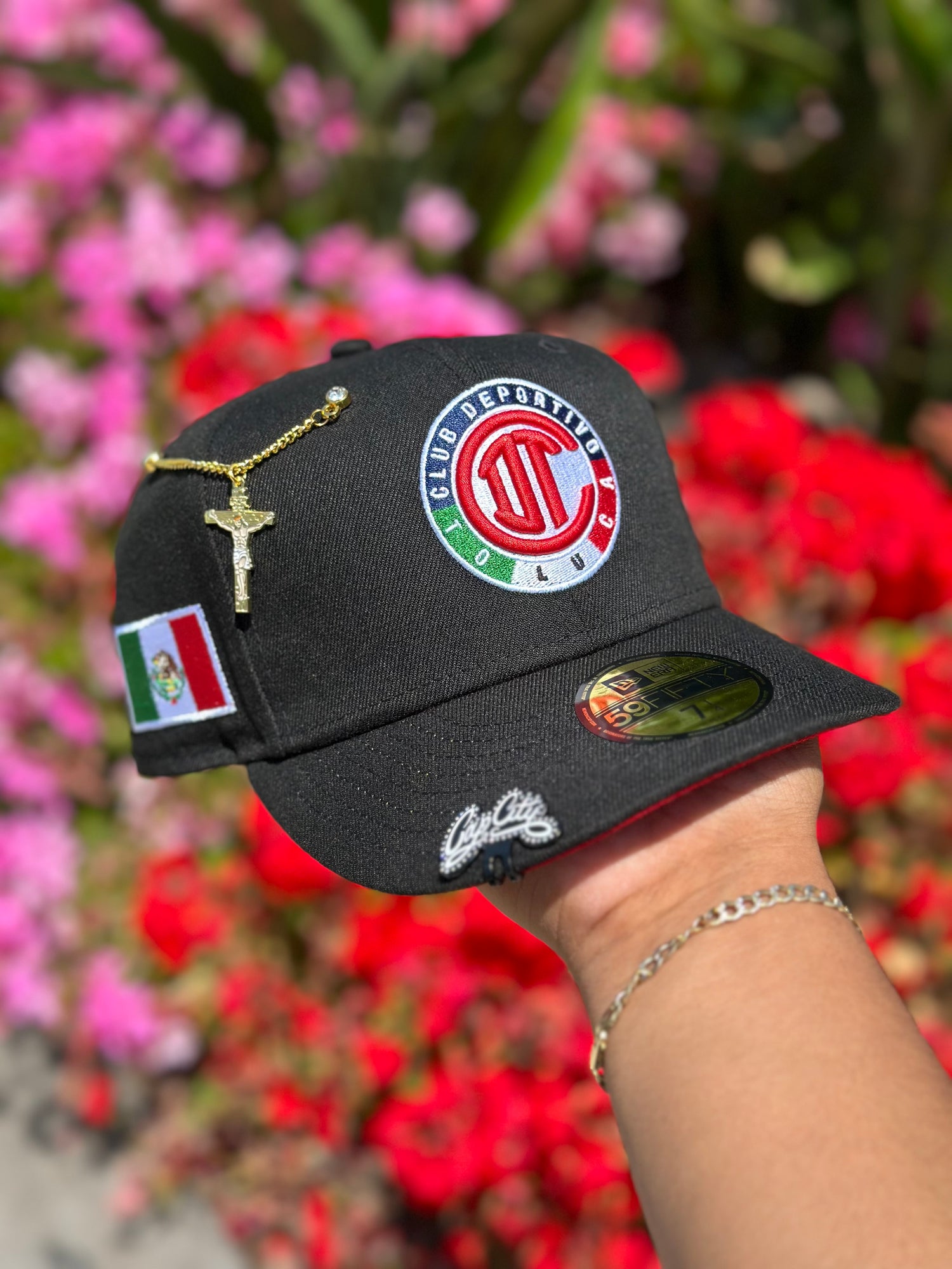 NEW ERA EXCLUSIVE 59FIFTY BLACK "CLUB DEPORTIVO TOLUCA" W/ MEXICO FLAG SIDE PATCH