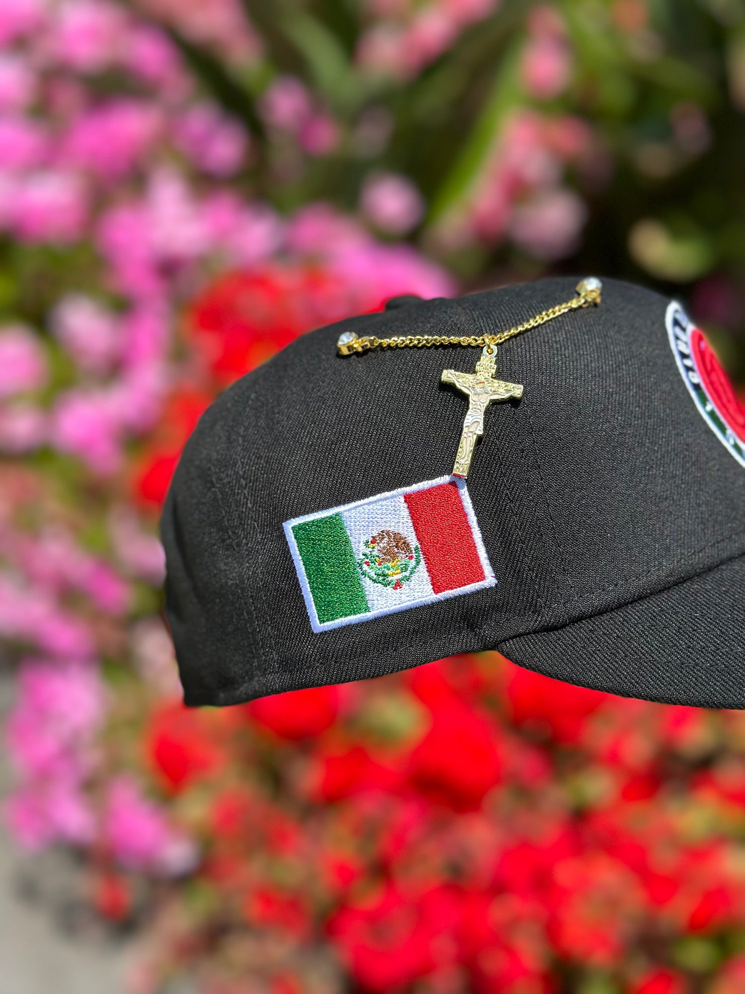 NEW ERA EXCLUSIVE 59FIFTY BLACK "CLUB DEPORTIVO TOLUCA" W/ MEXICO FLAG SIDE PATCH