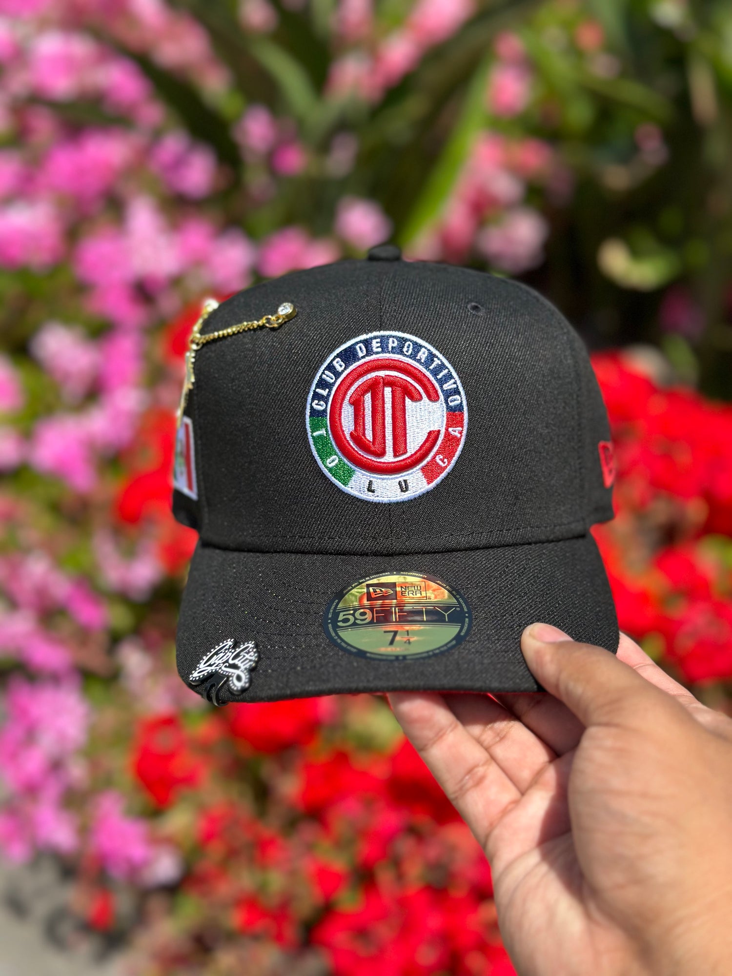 NEW ERA EXCLUSIVE 59FIFTY BLACK "CLUB DEPORTIVO TOLUCA" W/ MEXICO FLAG SIDE PATCH
