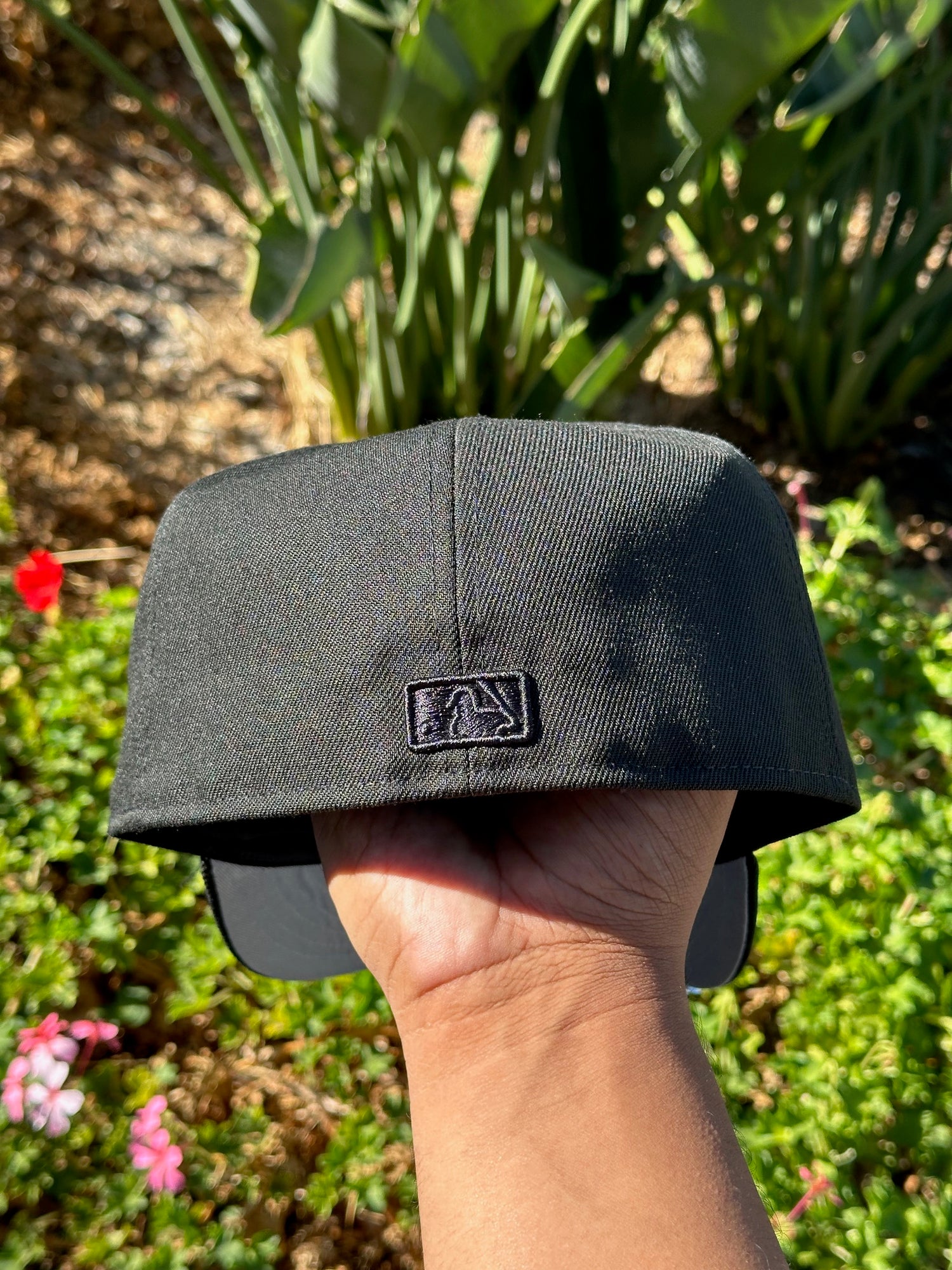 NEW ERA EXCLUSIVE 59FIFTY BLACKED LOS ANGELES DODGERS