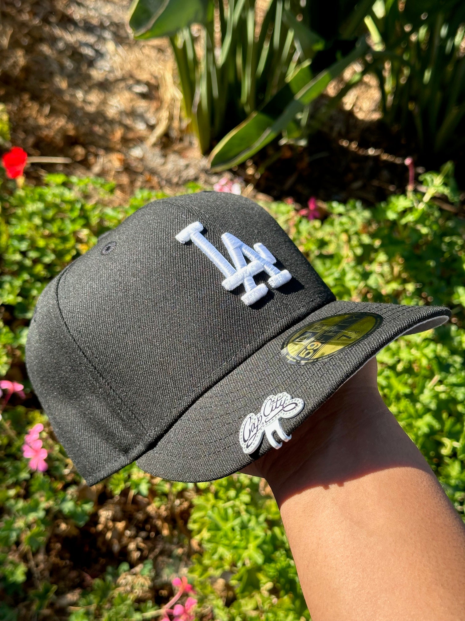 NEW ERA EXCLUSIVE 59FIFTY BLACK LOS ANGELES DODGERS