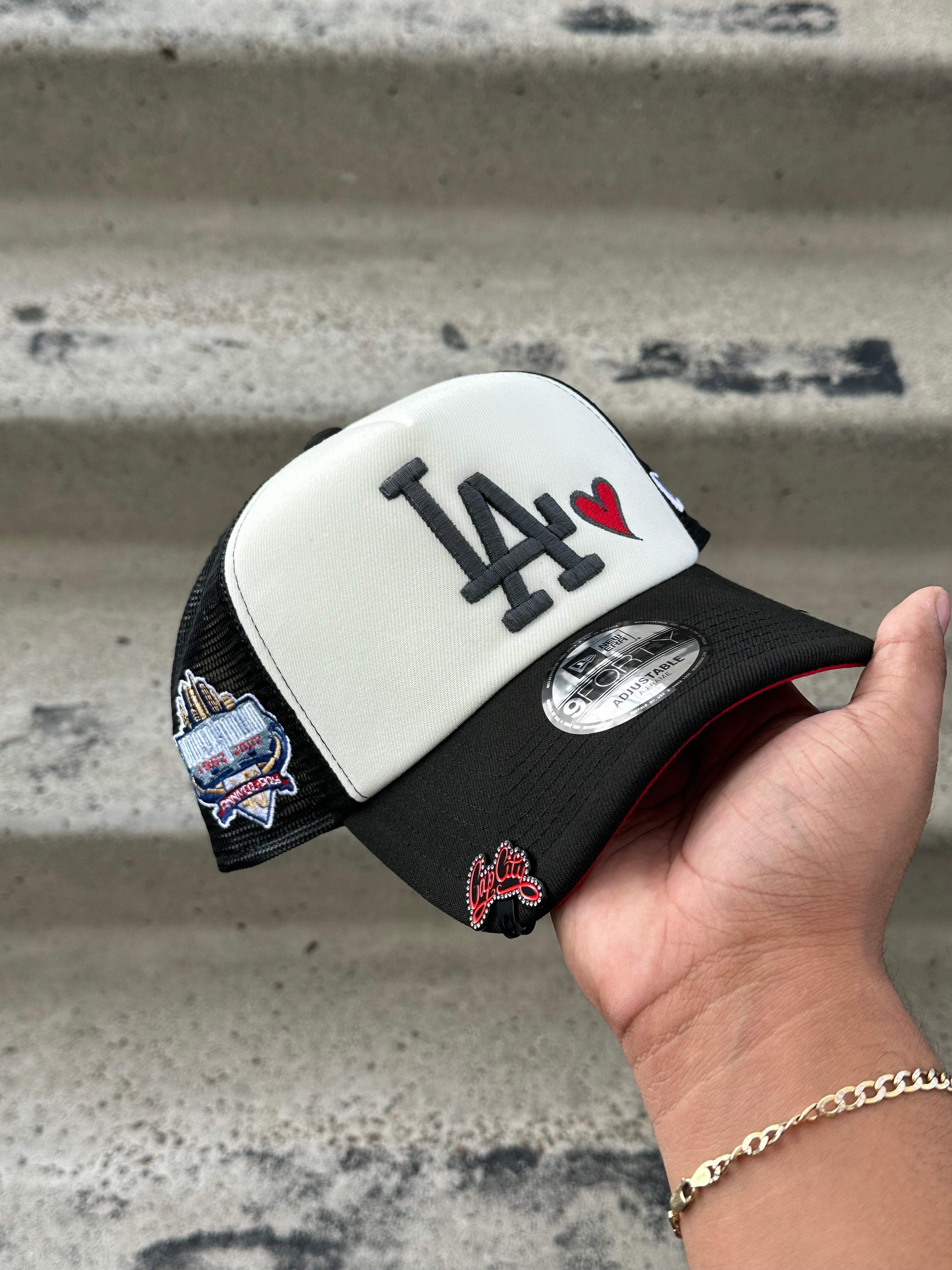 NEW ERA EXCLUSIVE 9FORTY A-FRAME WHITE/BLACK LOS ANGELES DODGERS W/ RED HEART + 40TH ANNIVERSARY SIDE PATCH