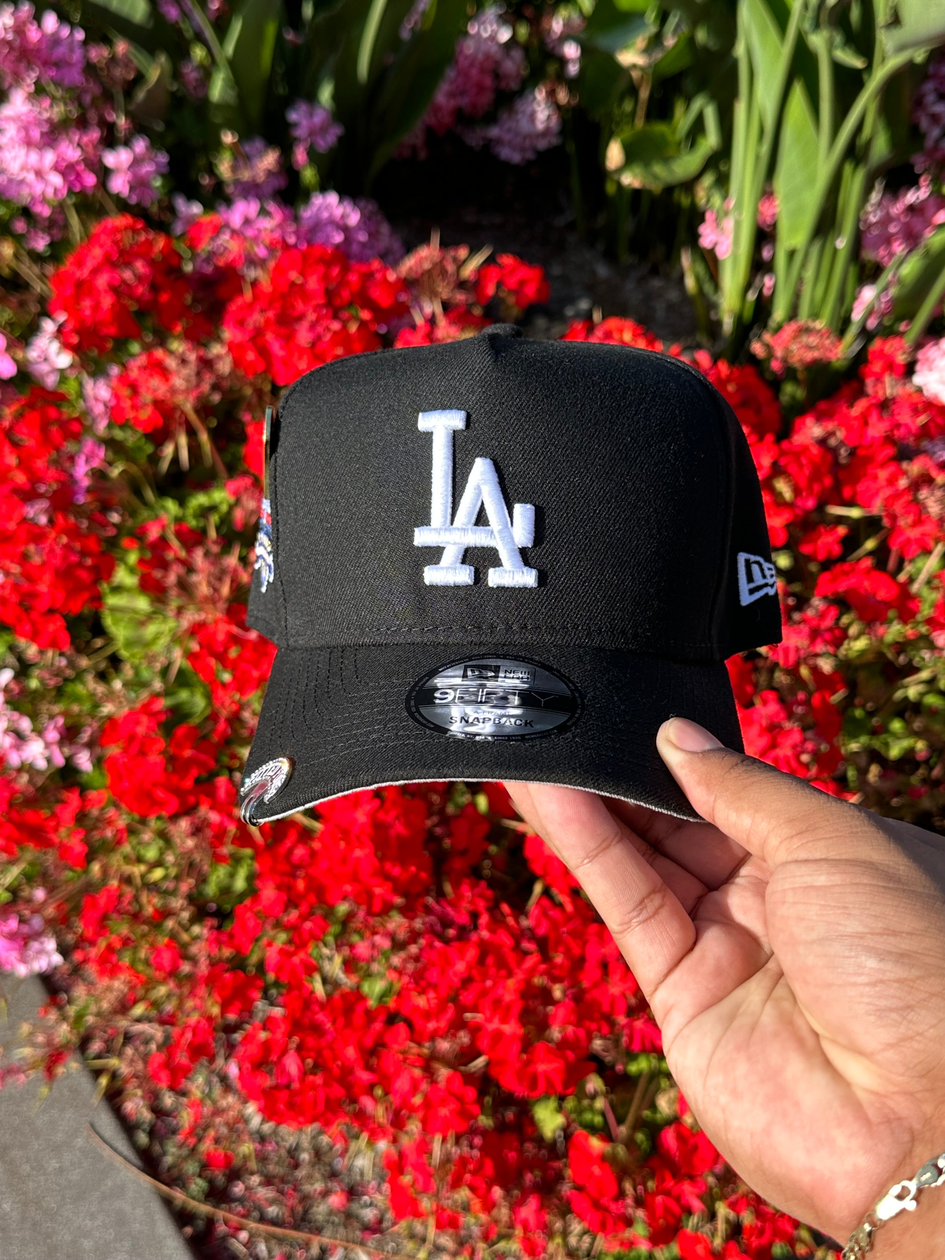 NEW ERA EXCLUSIVE 9FIFTY A-FRAME BLACK LOS ANGELES DODGERS SNAPBACK W/ 40TH ANNIVERSARY SIDE PATCH