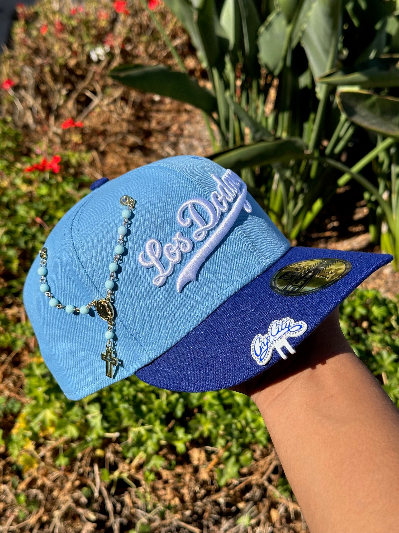 NEW ERA EXCLUSIVE 59FIFTY SKY BLUE/BLUE LOS ANGELES DODGERS W/ "LOS DODGERS" SCRIPT