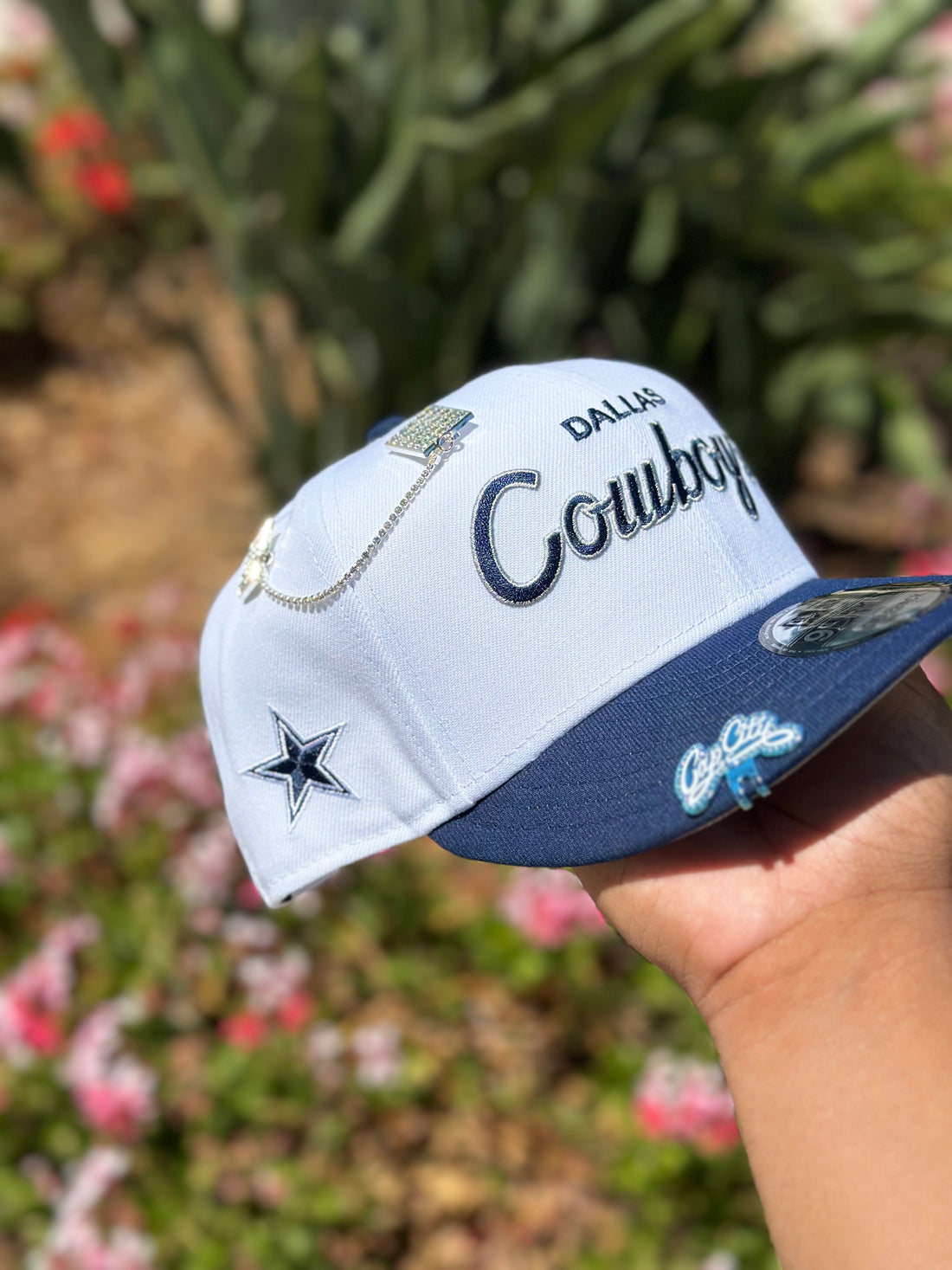 NEW ERA EXCLUSIVE 9FIFTY WHITE/NAVY DALLAS COWBOYS SCRIPT W/ TEAM LOGO - Main Image