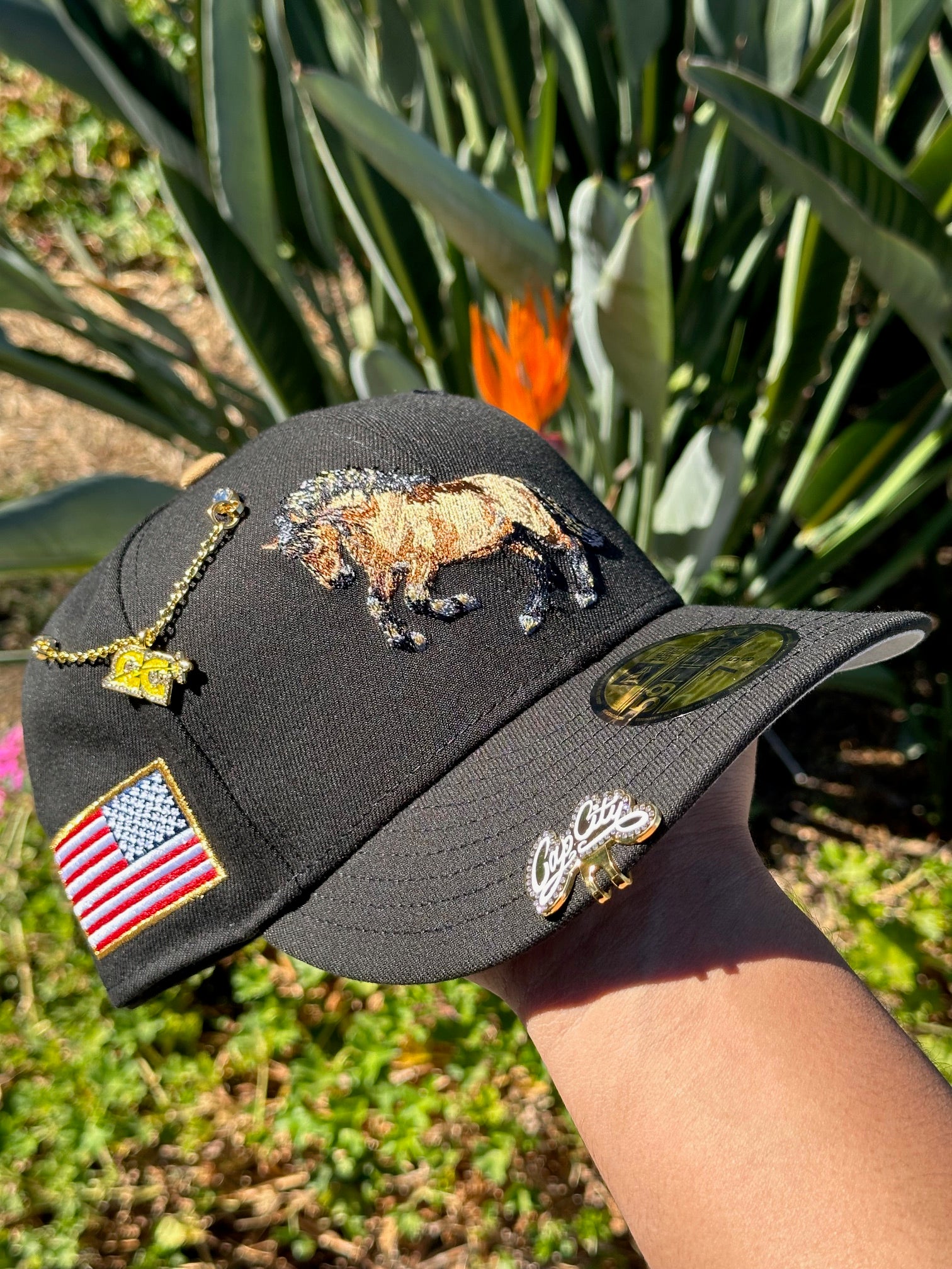 NEW ERA EXCLUSIVE 59FIFTY BLACK "STALLION" W/ AMERICAN FLAG SIDE PATCH