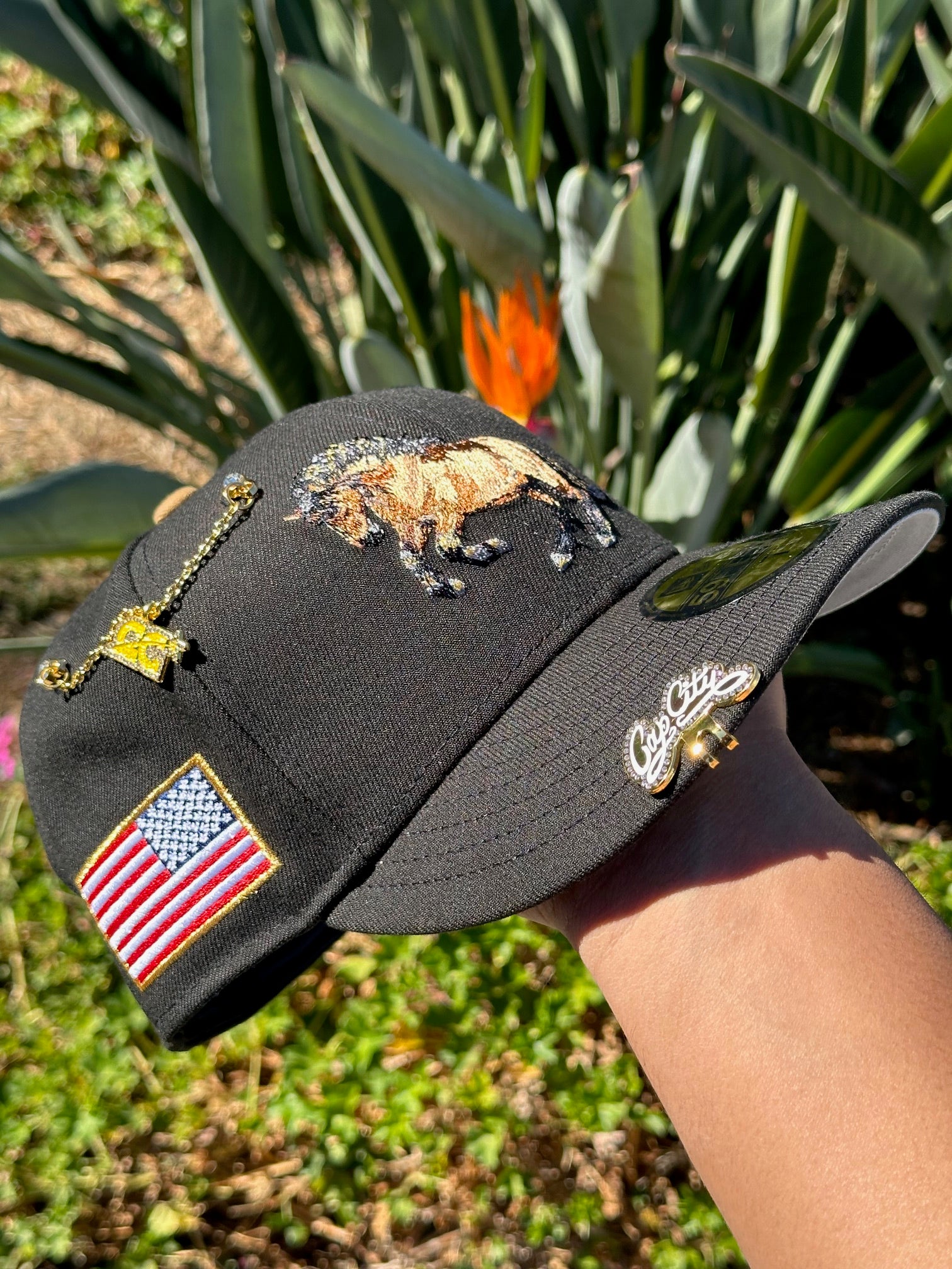 NEW ERA EXCLUSIVE 59FIFTY BLACK "STALLION" W/ AMERICAN FLAG SIDE PATCH