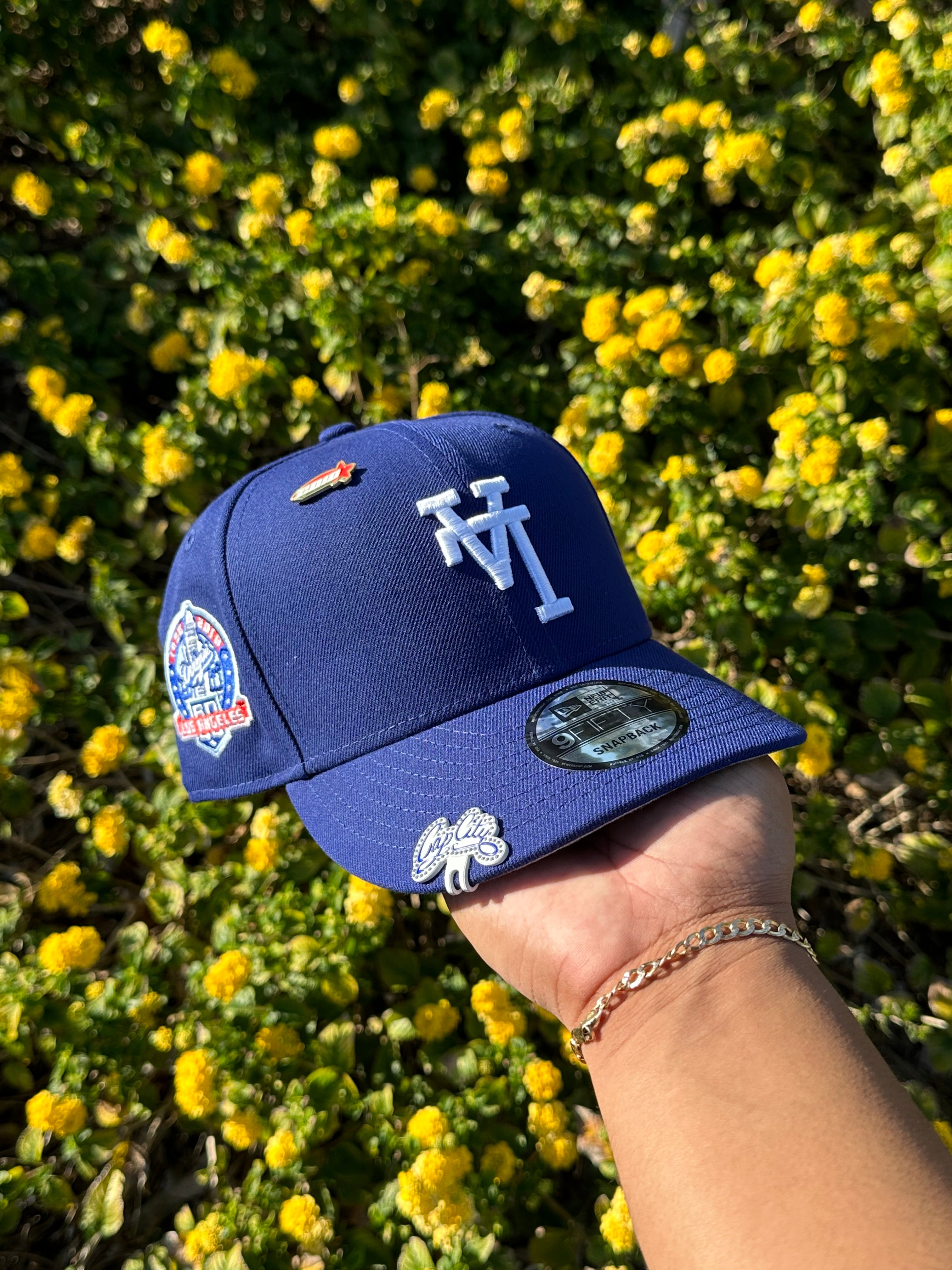 NEW ERA EXCLUSIVE 9FIFTY BLUE UPSIDE DOWN LOS ANGELES DODGERS SNAPBACK W/ 60TH ANNIVERSARY PATCH