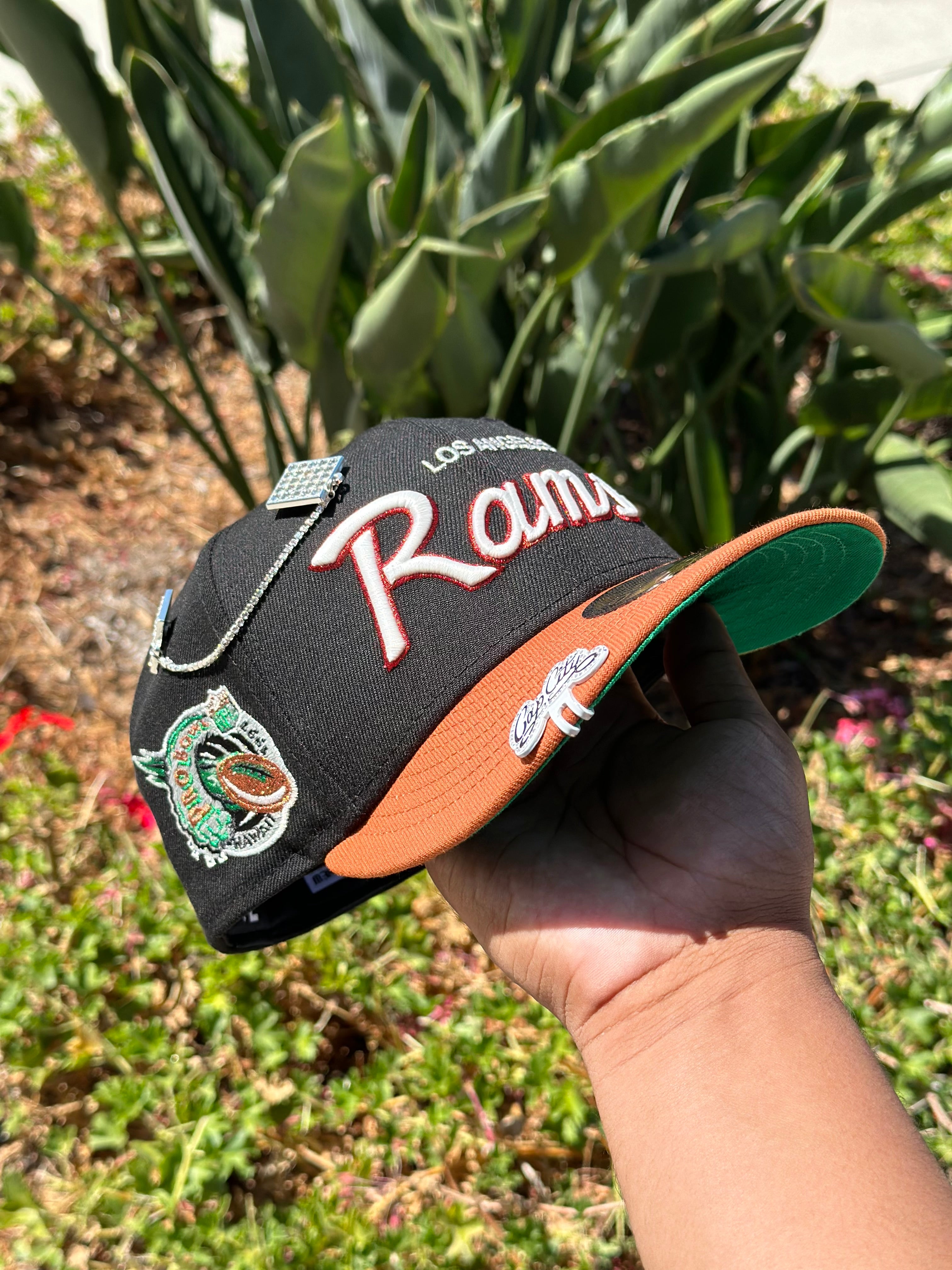 NEW ERA EXCLUSIVE 59FIFTY BLACK/RUST LOS ANGELES RAMS SCRIPT W/ NFL LO