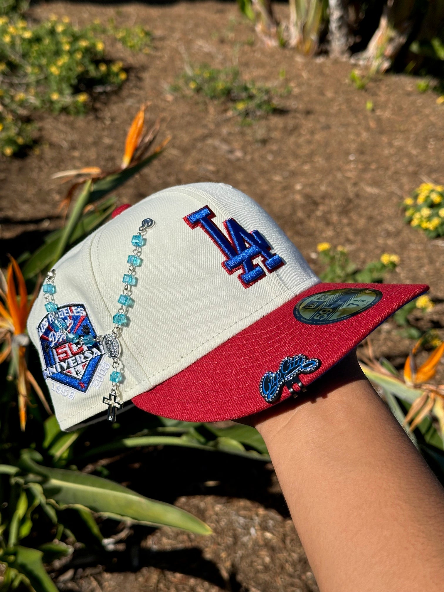 NEW ERA EXCLUSIVE 59FIFTY CHROME WHITE/ MAROON RED LOS ANGELES DODGERS W/ 50TH ANNIVERSARY SIDE PATCH