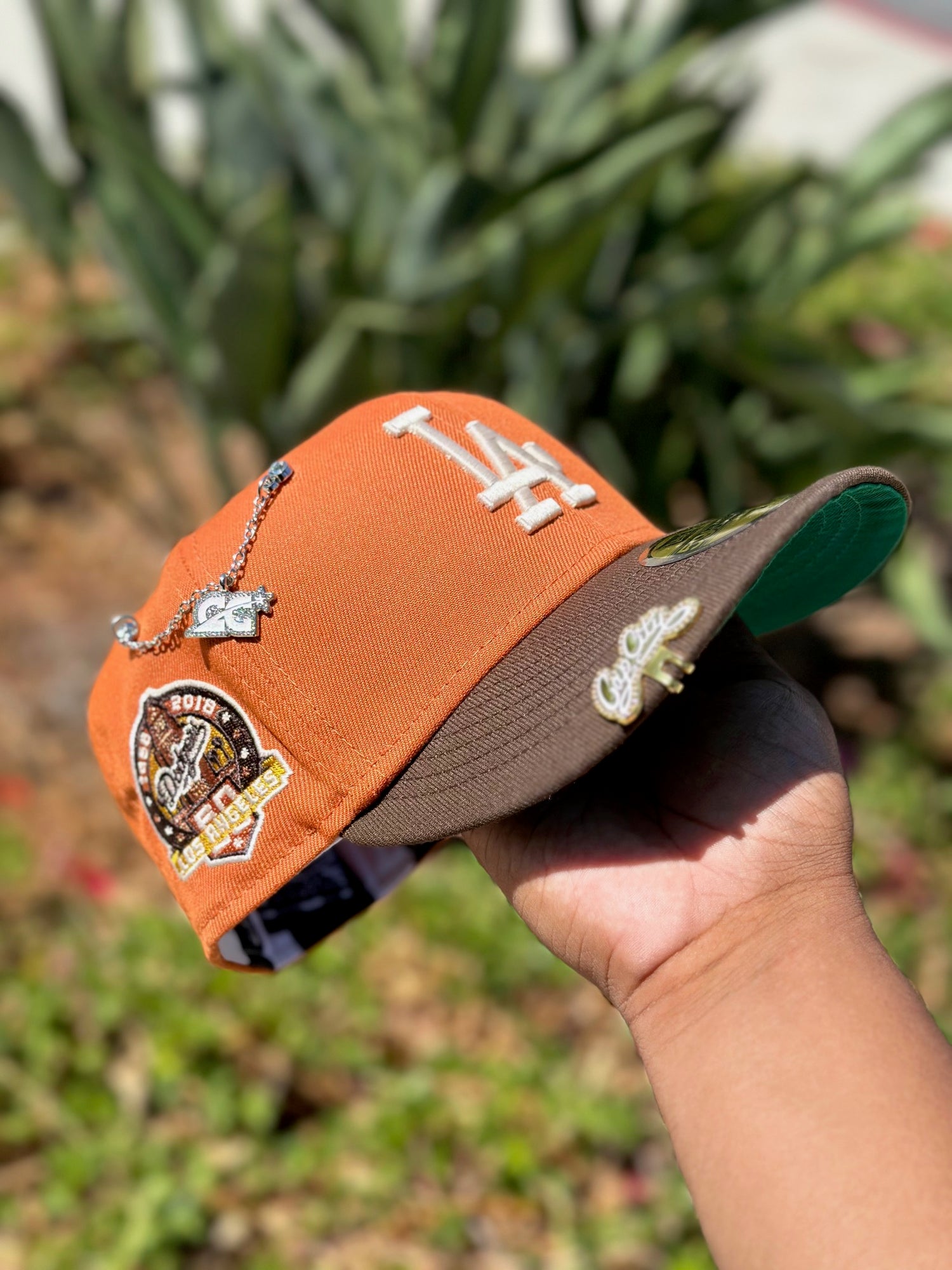 NEW ERA EXCLUSIVE 59FIFTY ORANGE/BROWN LOS ANGELES DODGERS W/ 60TH ANNIVERSARY SIDE PATCH