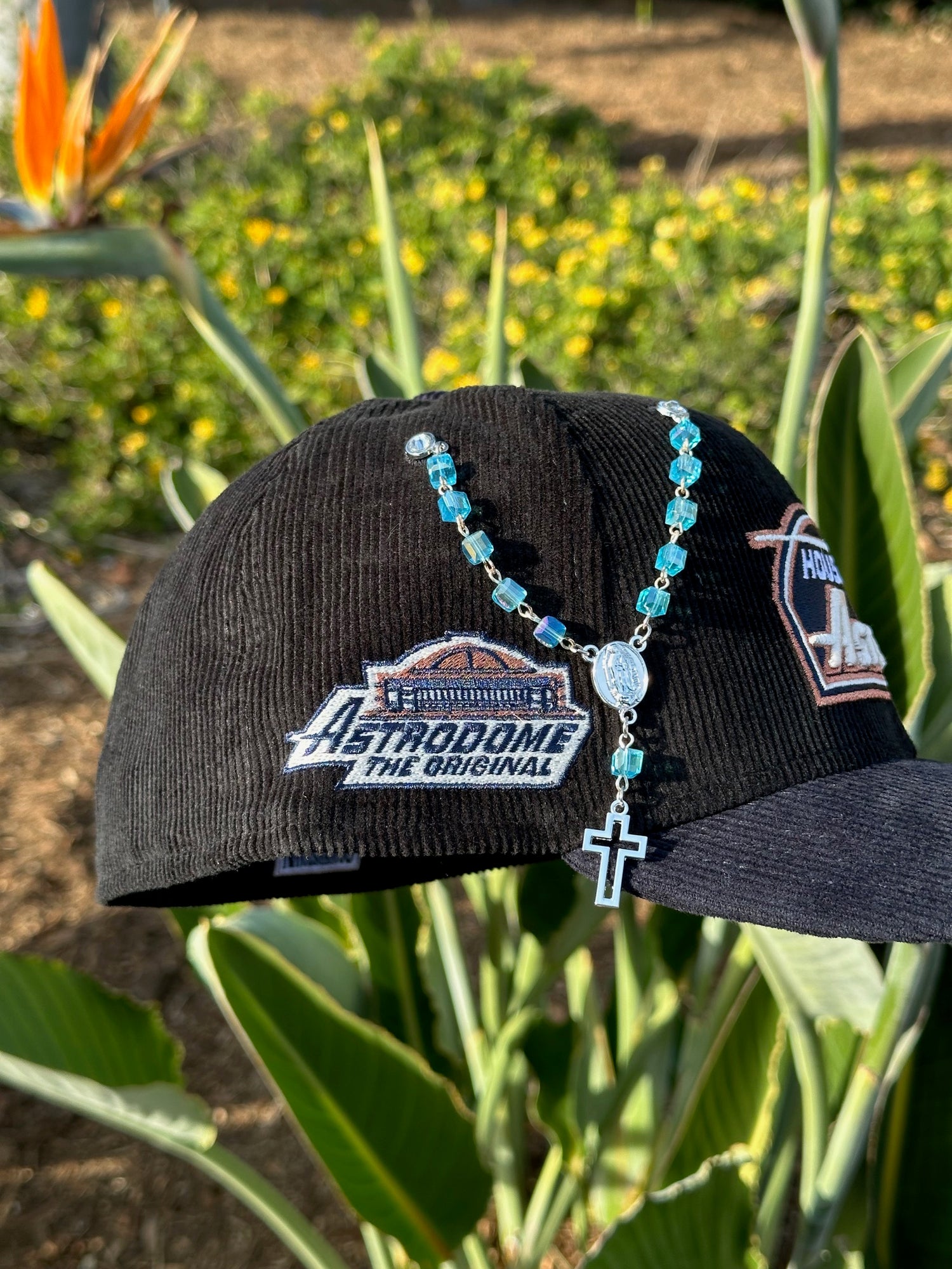 NEW ERA EXCLUSIVE 59FIFTY BLACK/NAVY CORDUROY HOUSTON ASTROS W/ ASTRODOME SIDE PATCH