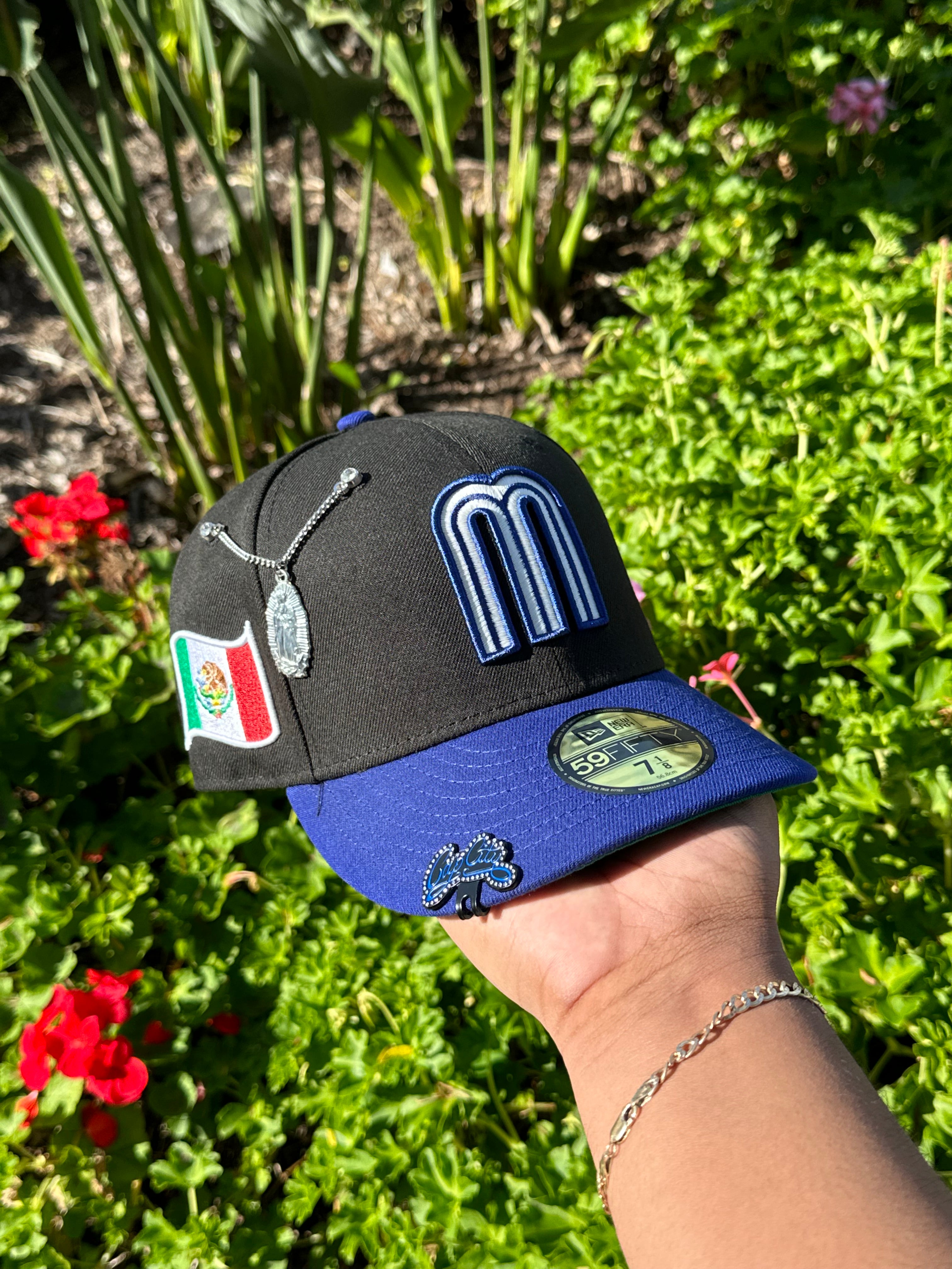 NEW ERA EXCLUSIVE 59FIFTY BLACK/BLUE MEXICO W/ MEXICO FLAG SIDEPATCH