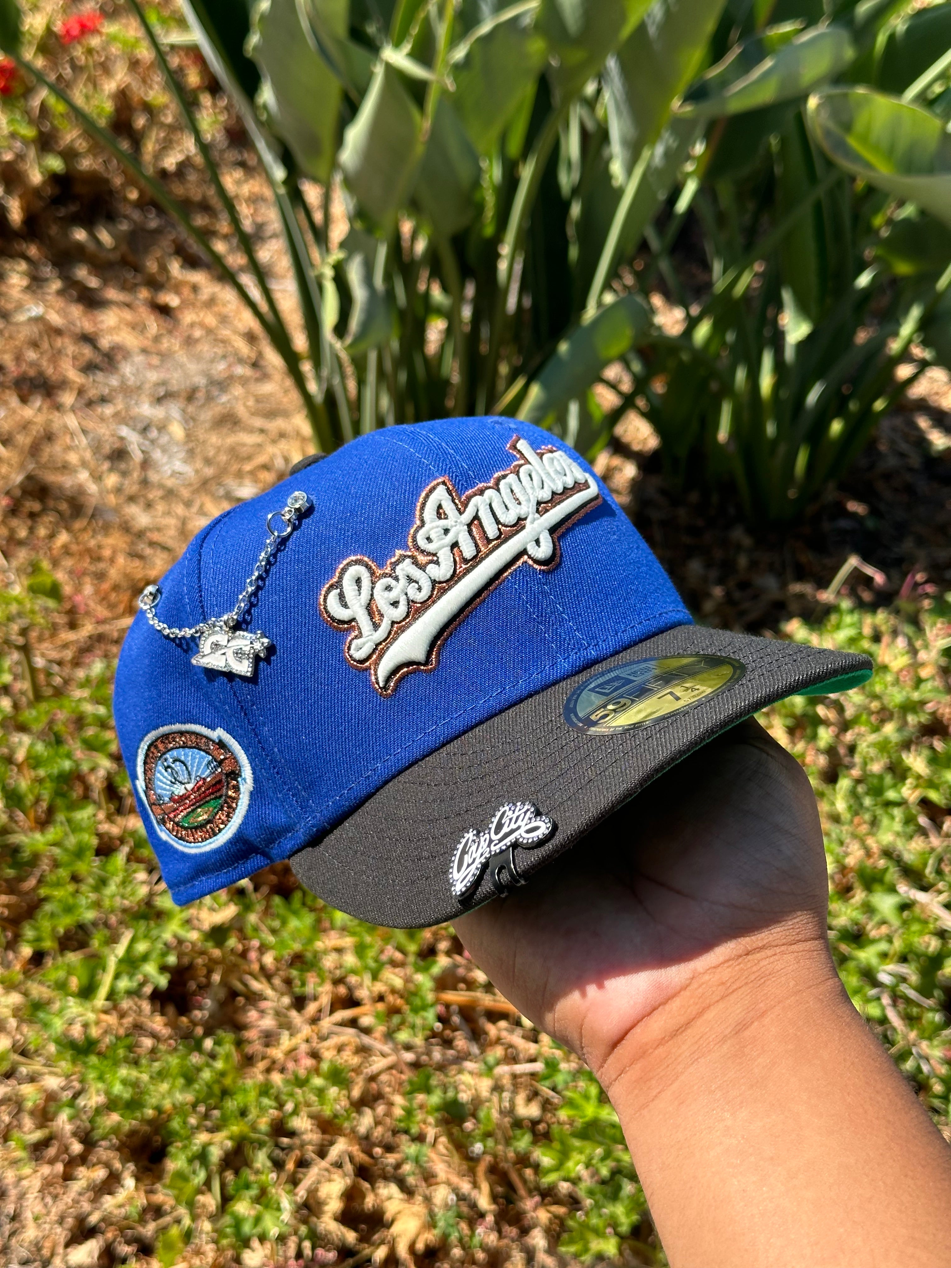 NEW ERA 59FIFTY BLUE/BLACK LOS ANGELES DODGERS SCRIPT W/ 50TH ANNIVERSARY SIDE PATCH