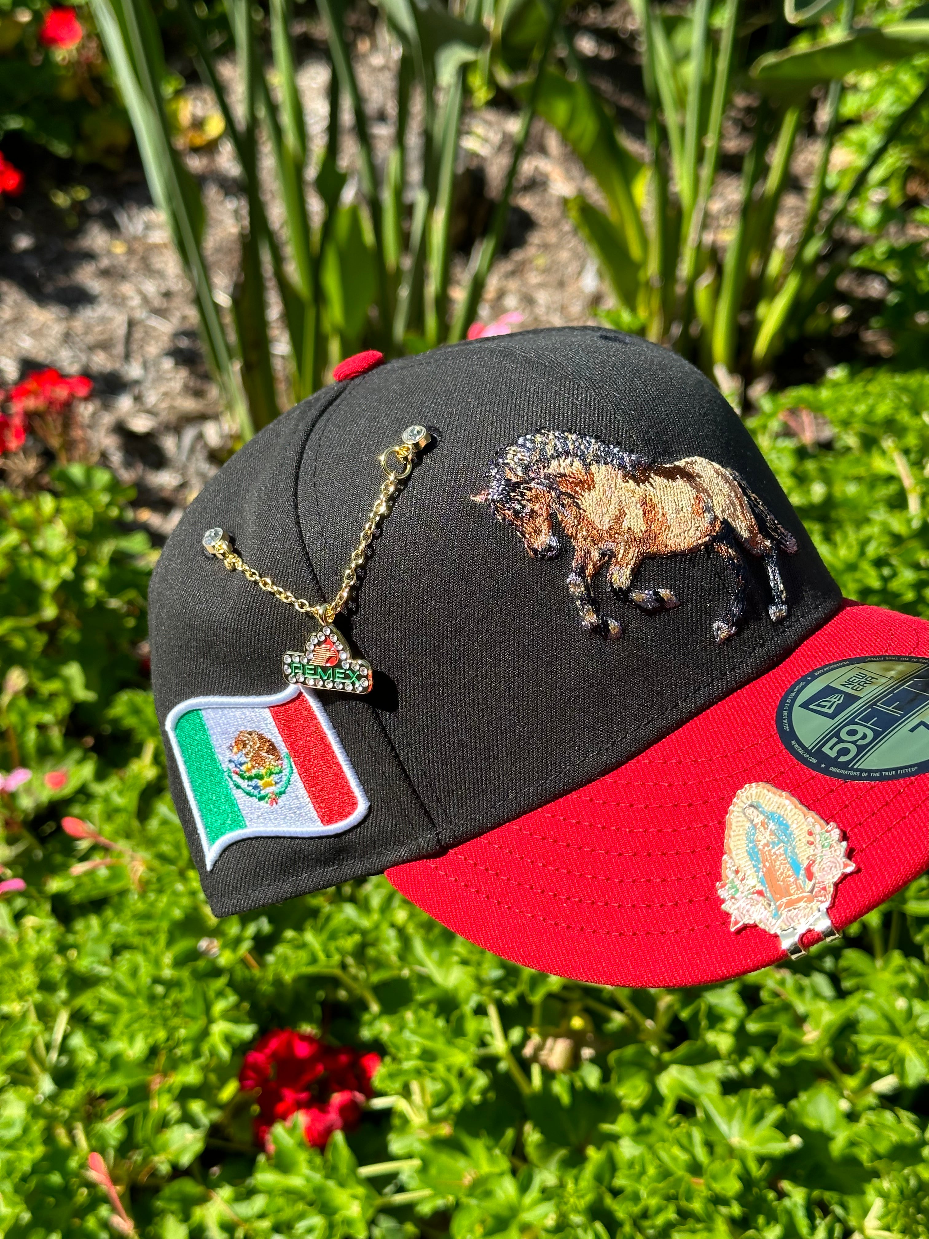 NEW ERA EXCLUSIVE 59FIFTY BLACK/RED MEXICO "EL CABALLO" W/ MEXICO FLAG SIDE PATCH