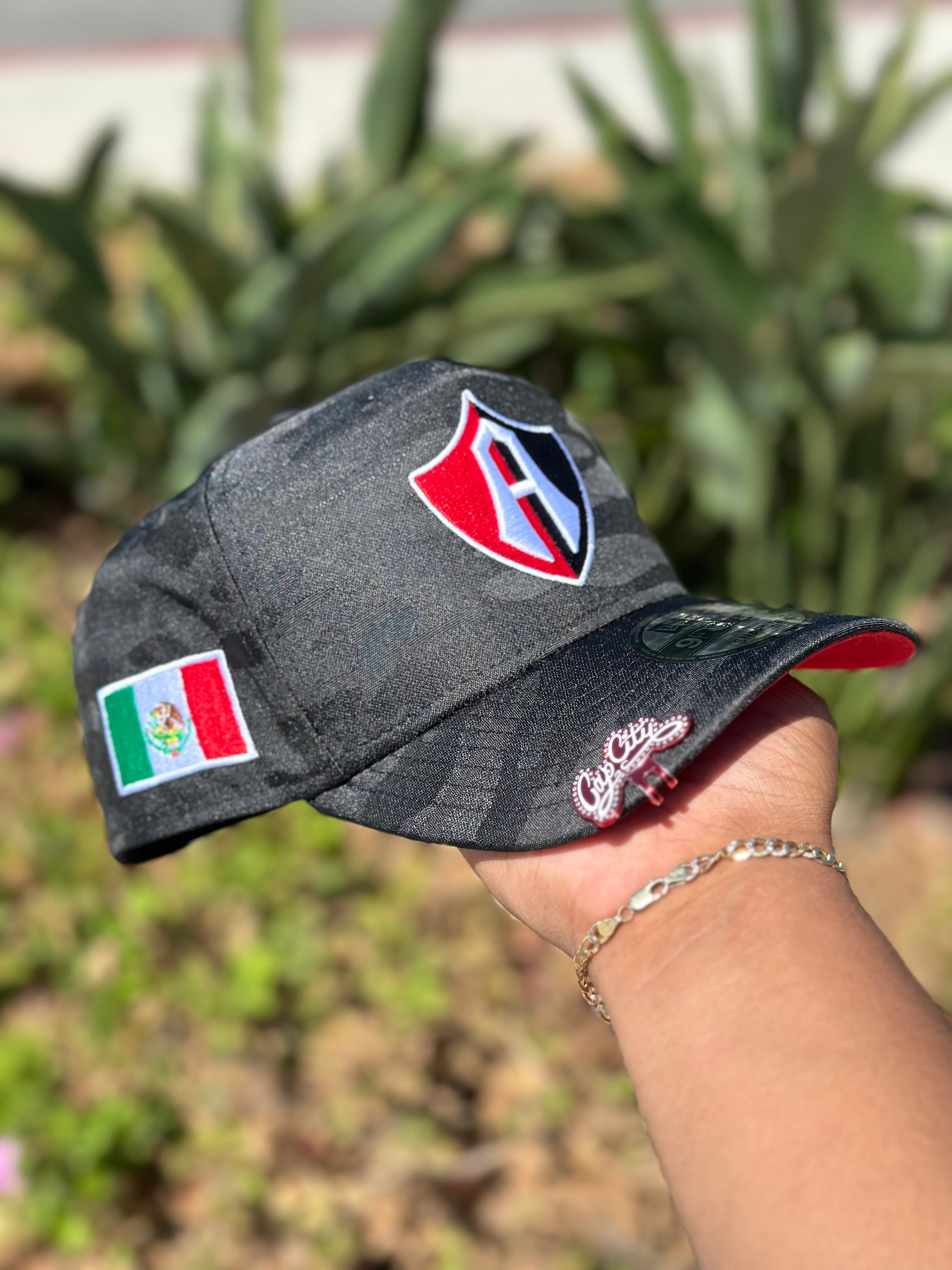NEW ERA EXCLUSIVE 9FIFTY A-FRAME BLACK CAMO "ATLAS DE GUADALAJARA" SNAPBACK W/ MEXICO FLAG SIDE PATCH