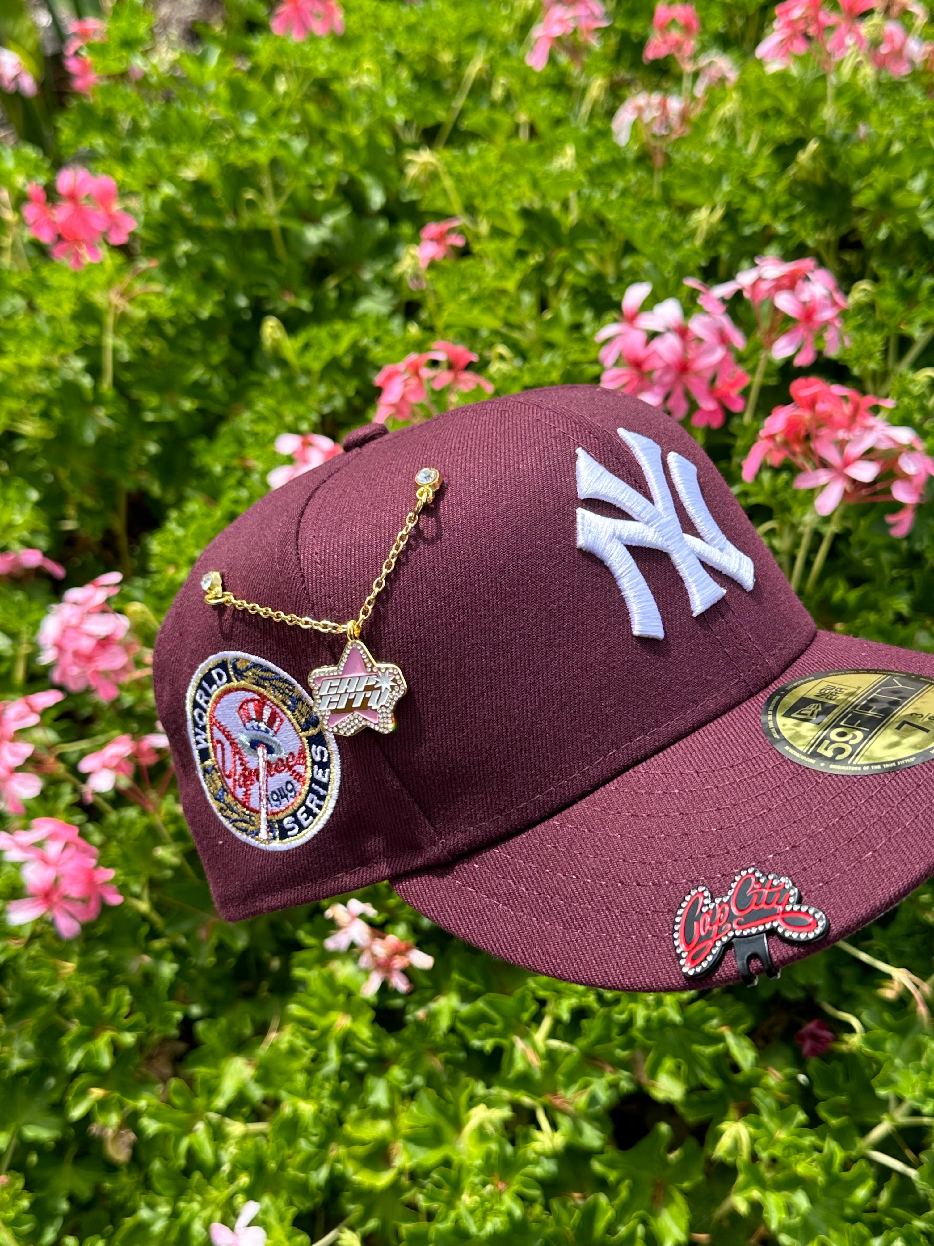 NEW ERA EXCLUSIVE 59FIFTY BURGUNDY NEW YORK YANKEES W/ 1949 WORLD SERIES SIDE PATCH