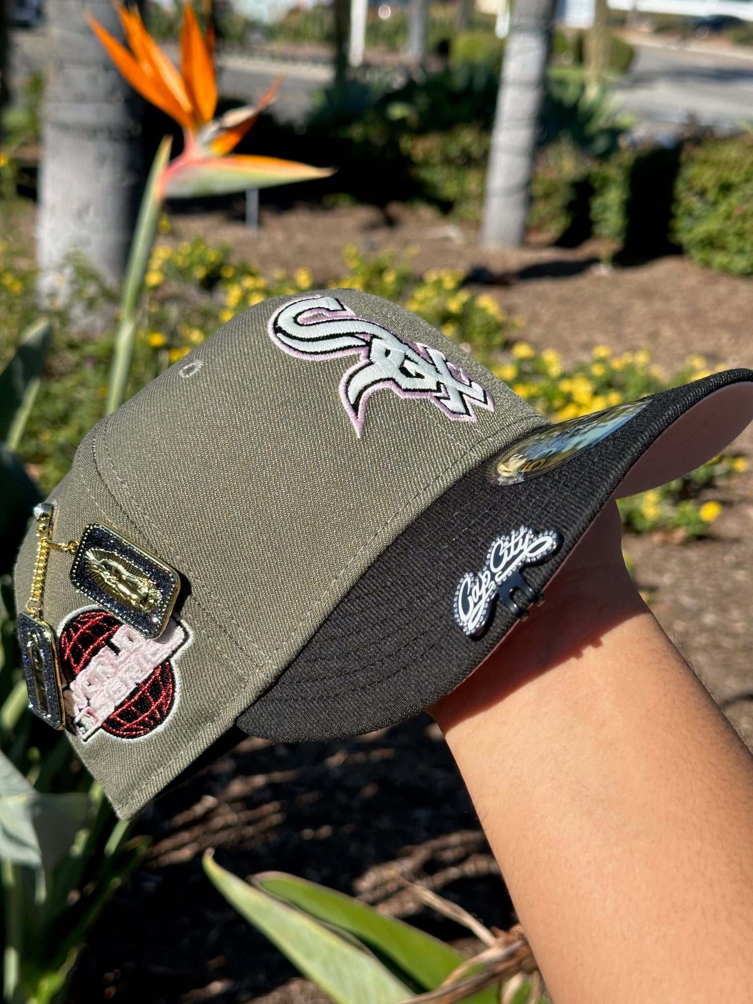NEW ERA 59FIFTY OLIVE/BLACK CHICAGO WHITE SOX W/ 2005 WORLD SERIES SIDE PATCH