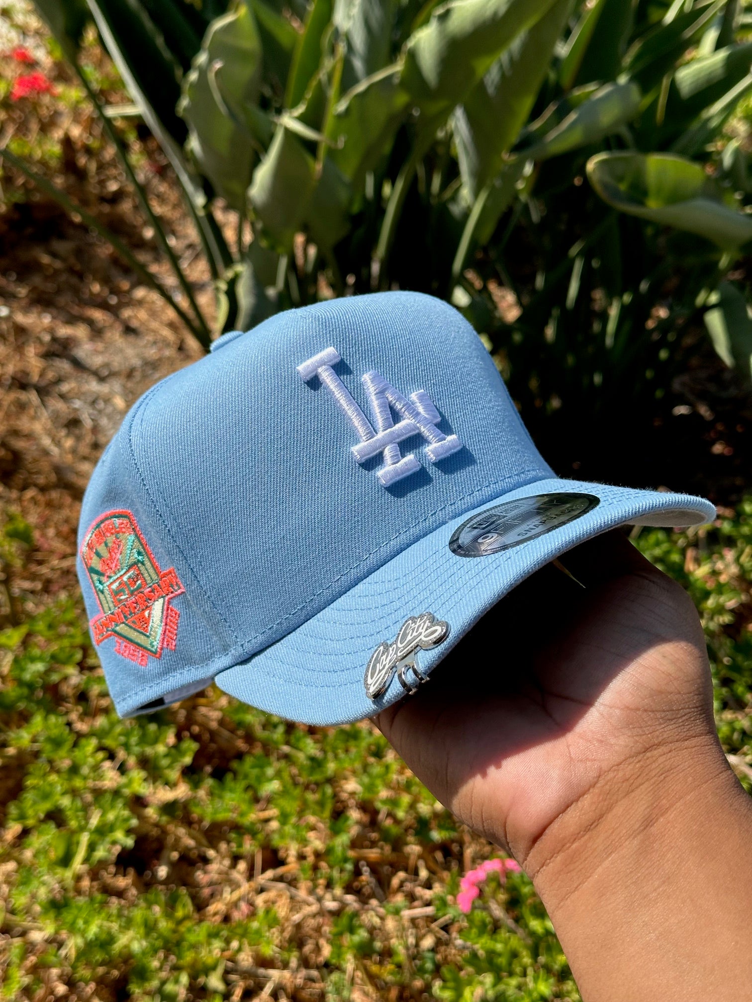 NEW ERA EXCLUSIVE 9FIFTY A-FRAME ICY LOS ANGELES DODGERS SNAPBACK W/ 50TH ANNIVERSARY SIDE PATCH