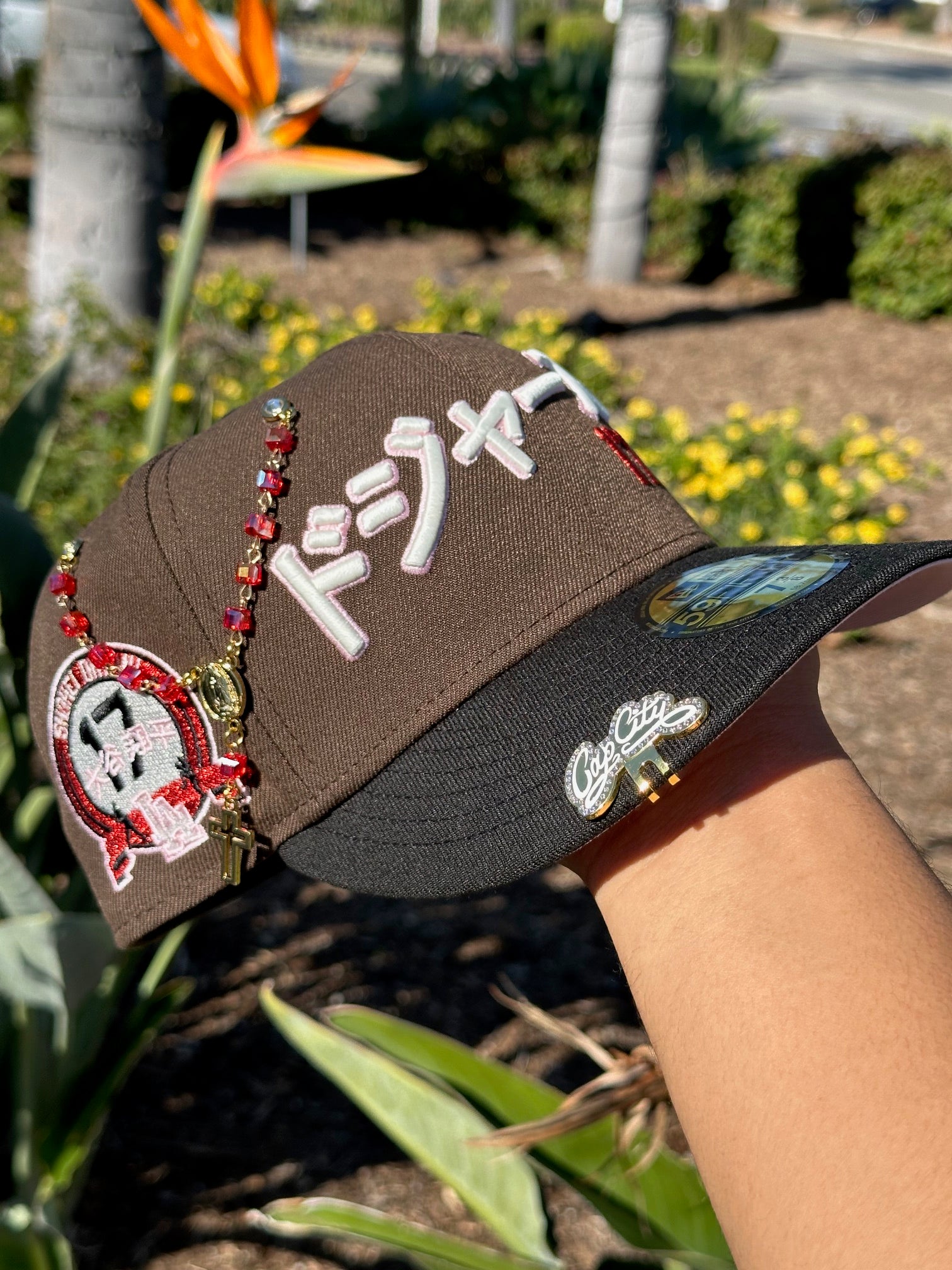 NEW ERA 59FIFTY MOCHA/BLACK LOS ANGELES DODGERS JAPANESE SCRIPT W/ "SHOHEI OHTANI" SIDE PATCH