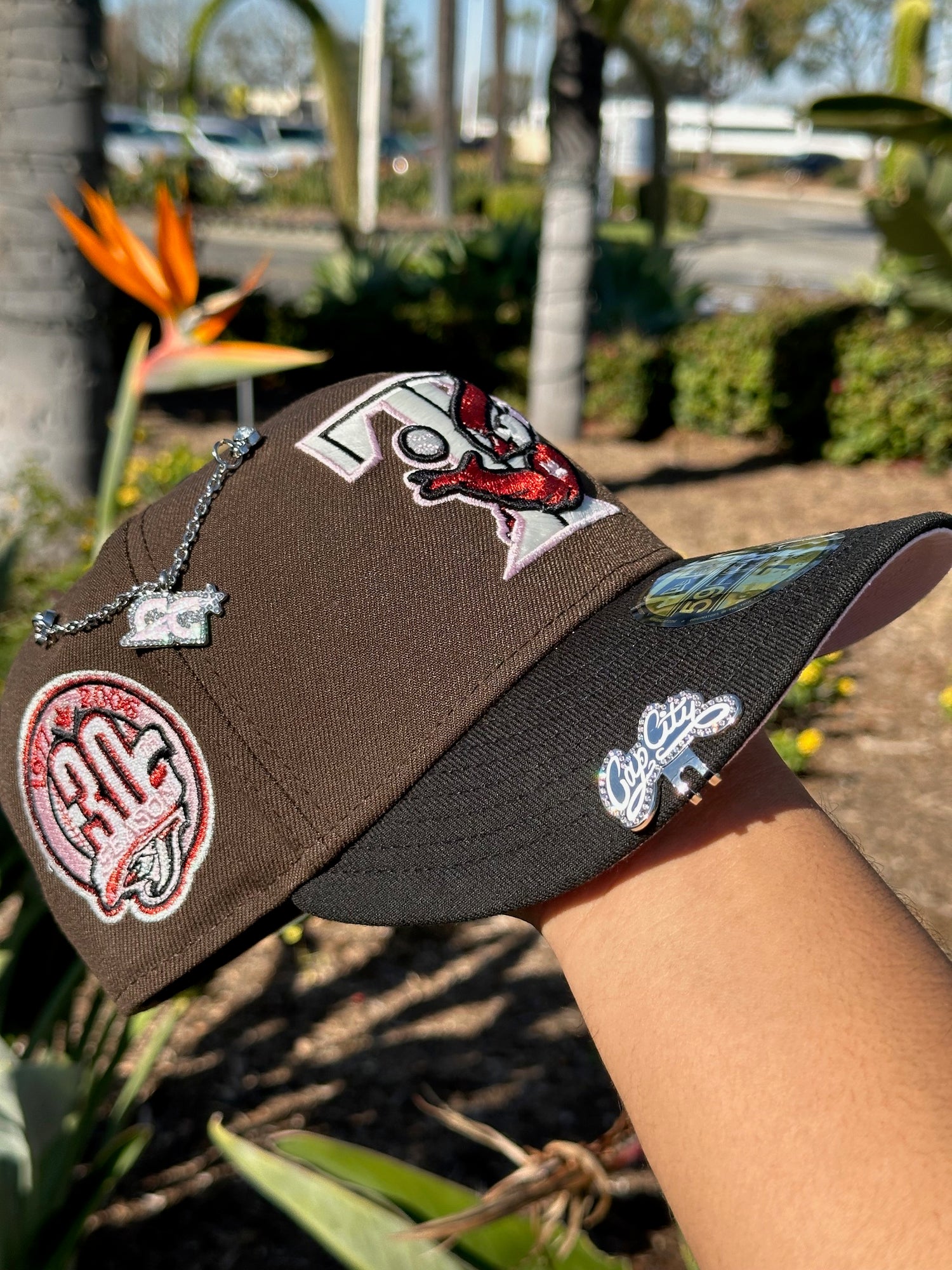 NEW ERA EXCLUSIVE 59FIFTY MOCHA/BLACK TORONTO BLUE JAYS W/ 30TH ANNIVERSARY SIDE PATCH