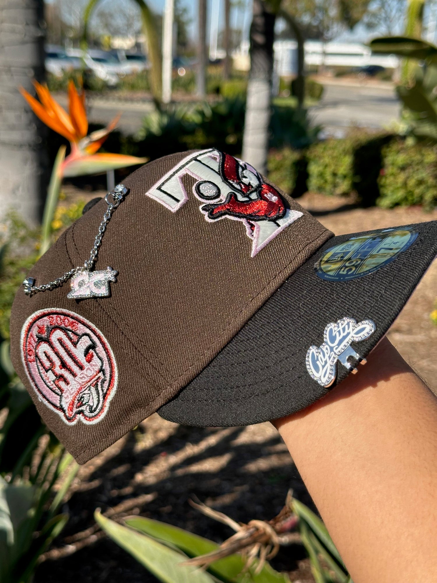 NEW ERA EXCLUSIVE 59FIFTY MOCHA/BLACK TORONTO BLUE JAYS W/ 30TH ANNIVERSARY SIDE PATCH