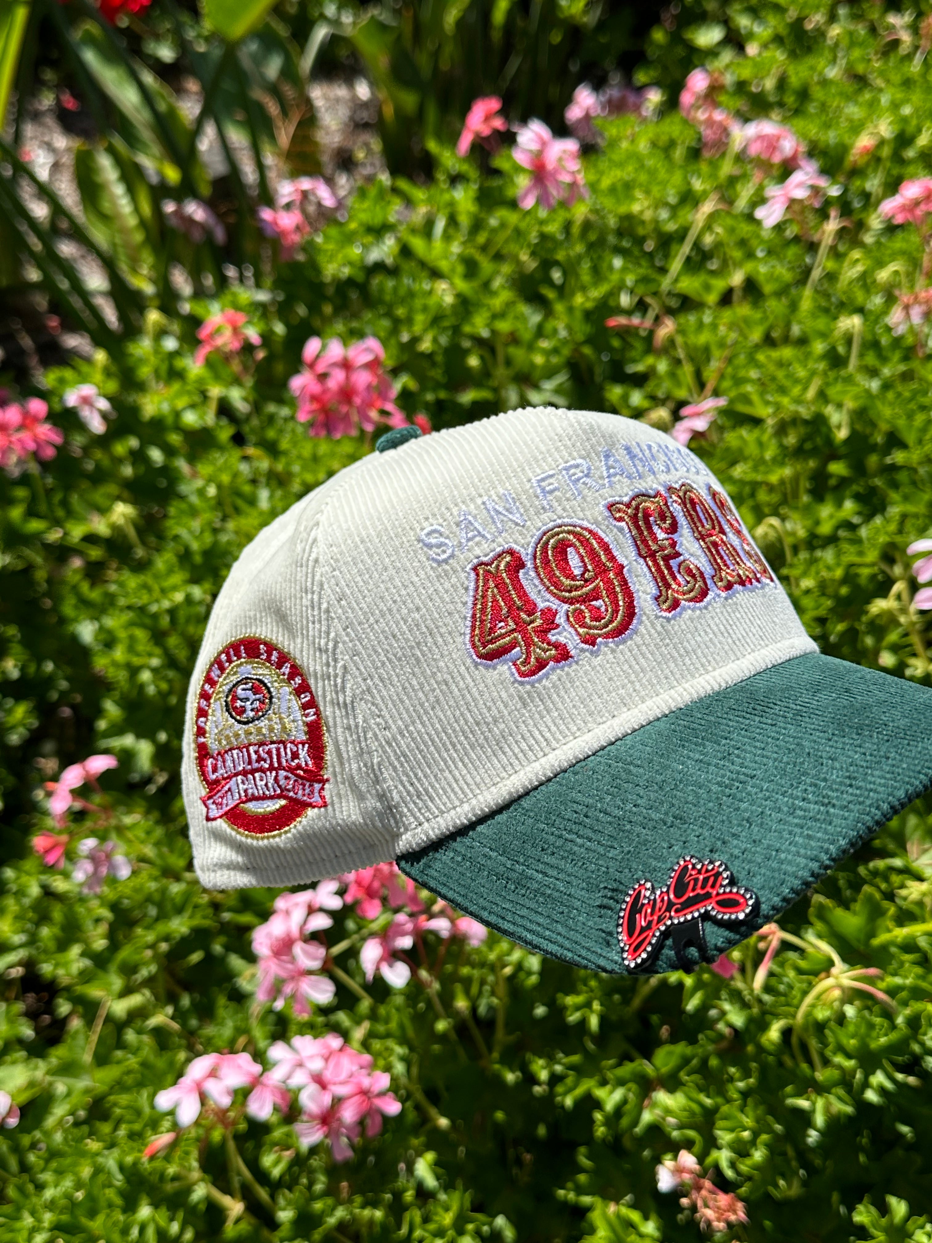 NEW ERA EXCLUSIVE 9FORTY A-FRAME CHROME WHITE/GREEN CORDUORY SAN FRANSICO 49ERS ADJUSTABLE W/ CANDLE STICK PARK SIDE PATCH