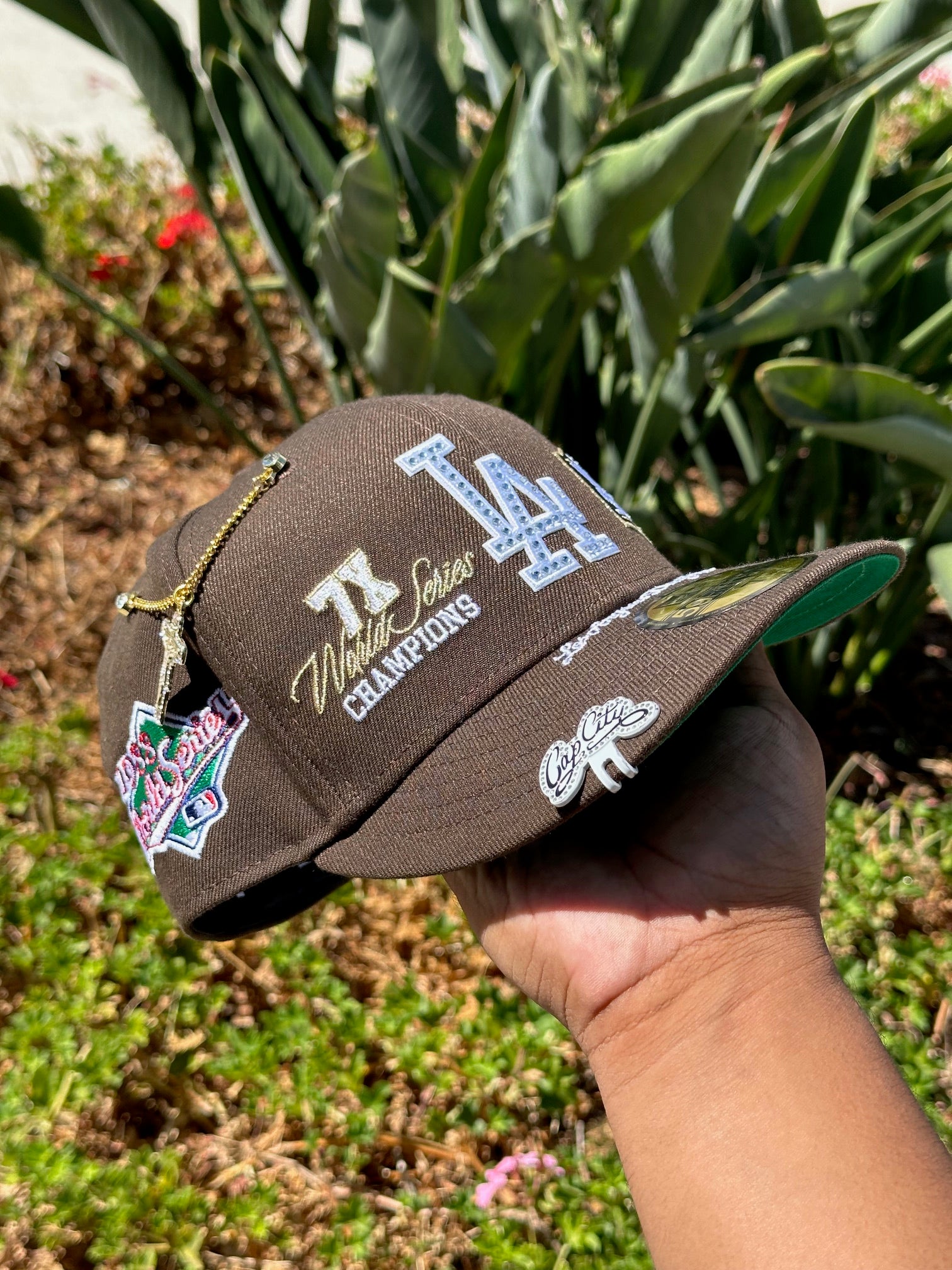 NEW ERA EXCLUSIVE 59FIFTY WALNUT LOS ANGELES DODGERS W/ WORLD SERIES EMBROIDERY PATCHES