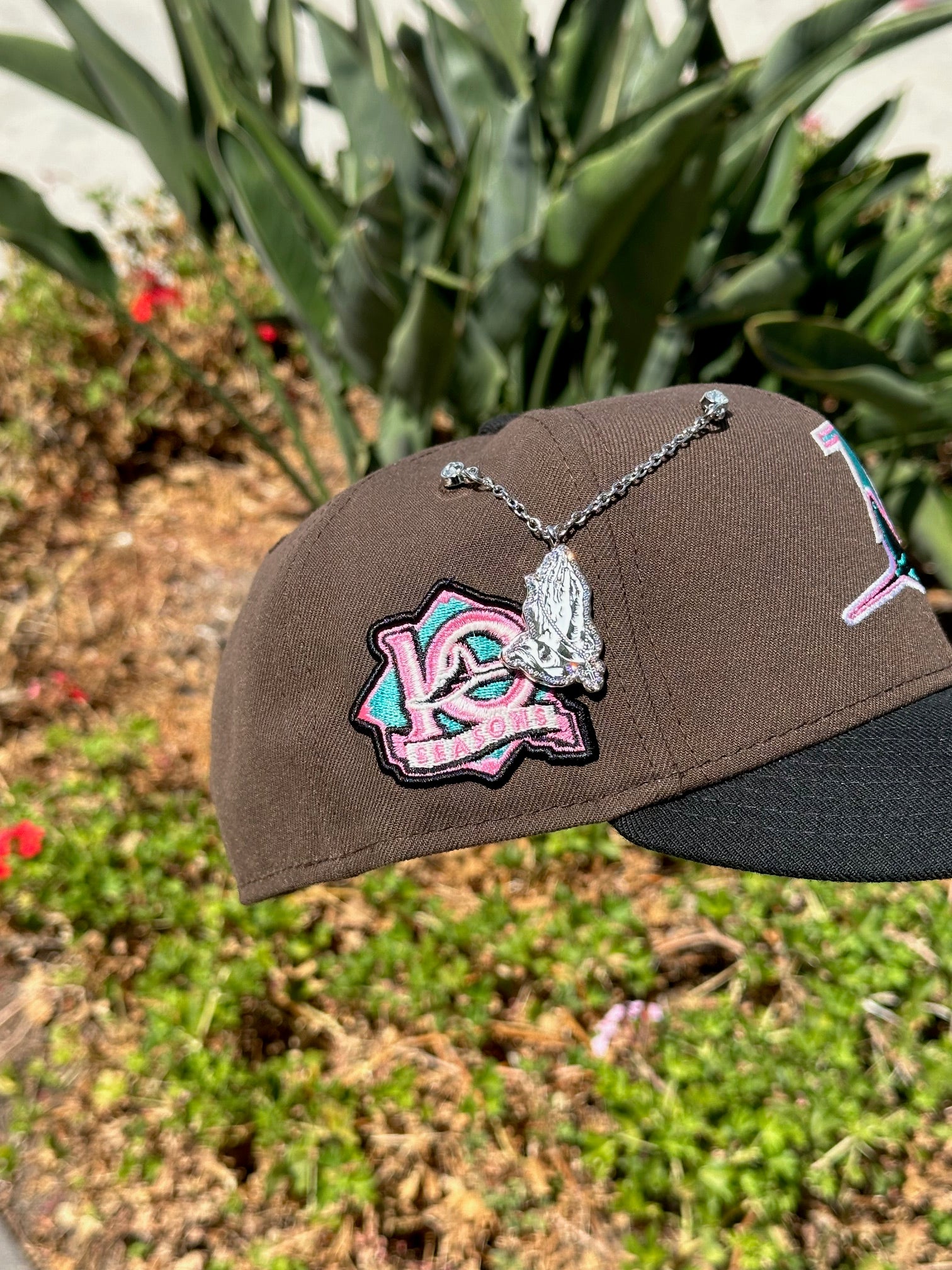 Case Study New Era Trucker Hat – Case Study, LLC