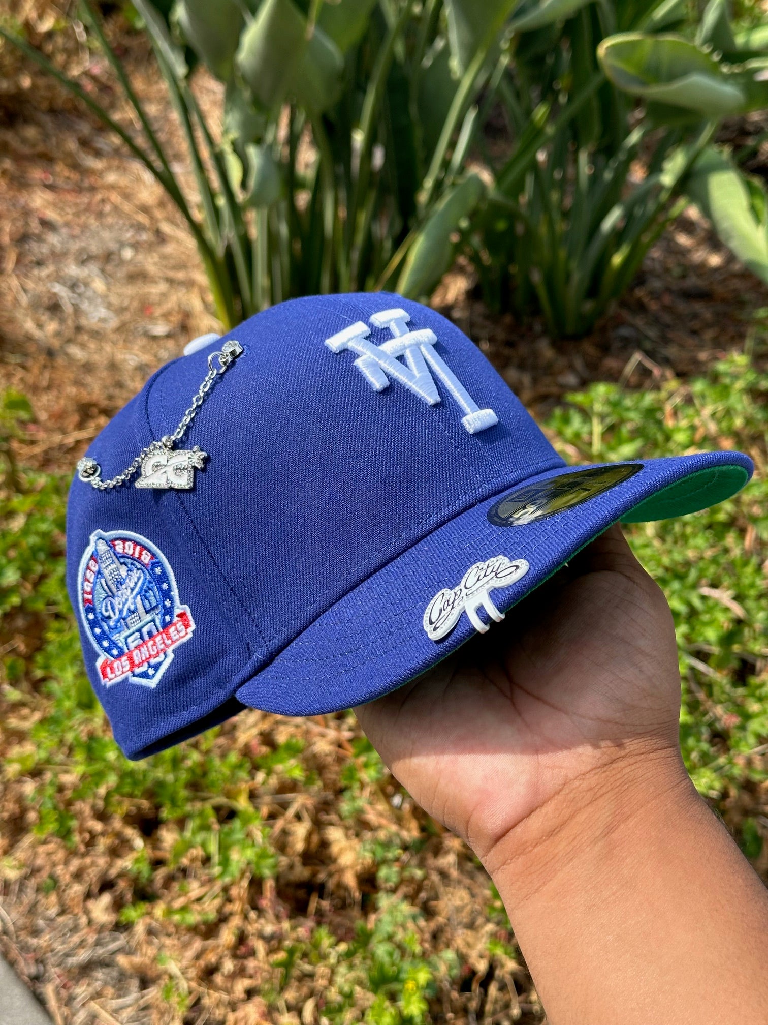 NEW ERA EXCLUSIVE 59FIFTY BLUE UPSIDE DOWN LOS ANGELES DODGERS W/ 60TH ANNIVERSARY SIDE PATCH