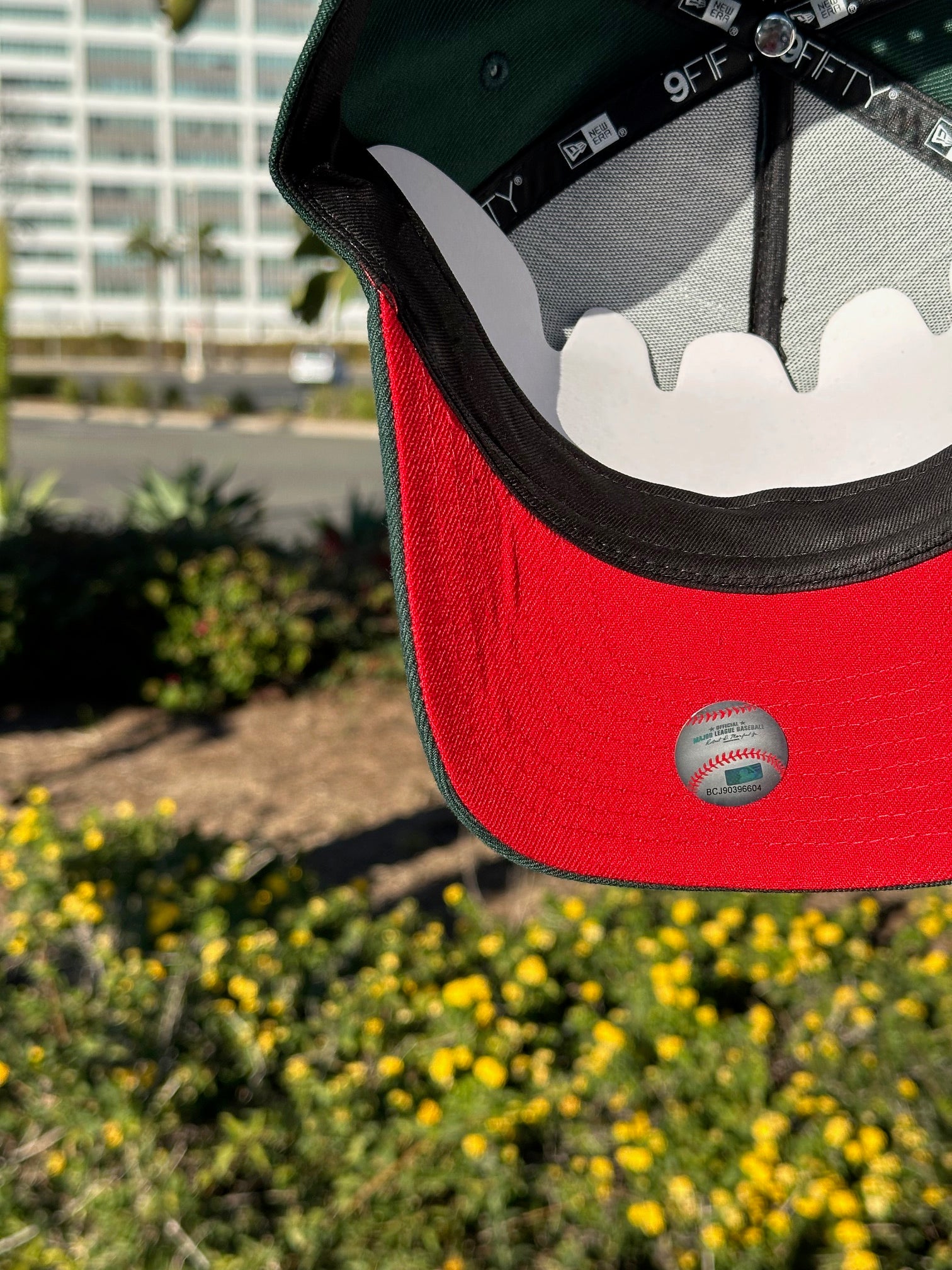 NEW ERA EXCLUSIVE 9FIFTY A-FRAME FOREST GREEN CHICAGO WHITE SOX W/ 2005 WORLD SERIES SIDE PATCH