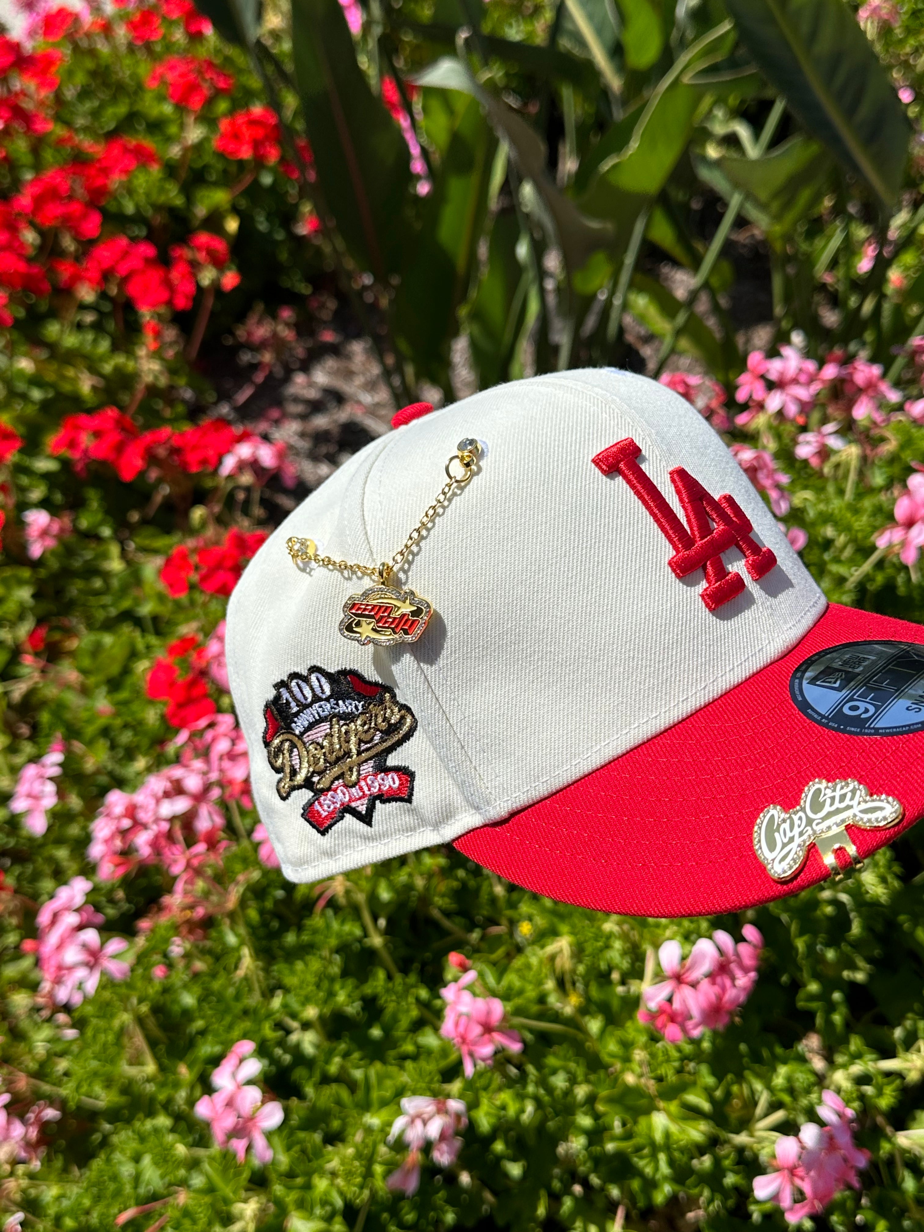 NEW ERA EXCLUSIVE 9FIFTY CHROME WHITE/RED LOS ANGELES DODGERS SNAPBACK W/ 100TH ANNIVERSARY PATCH