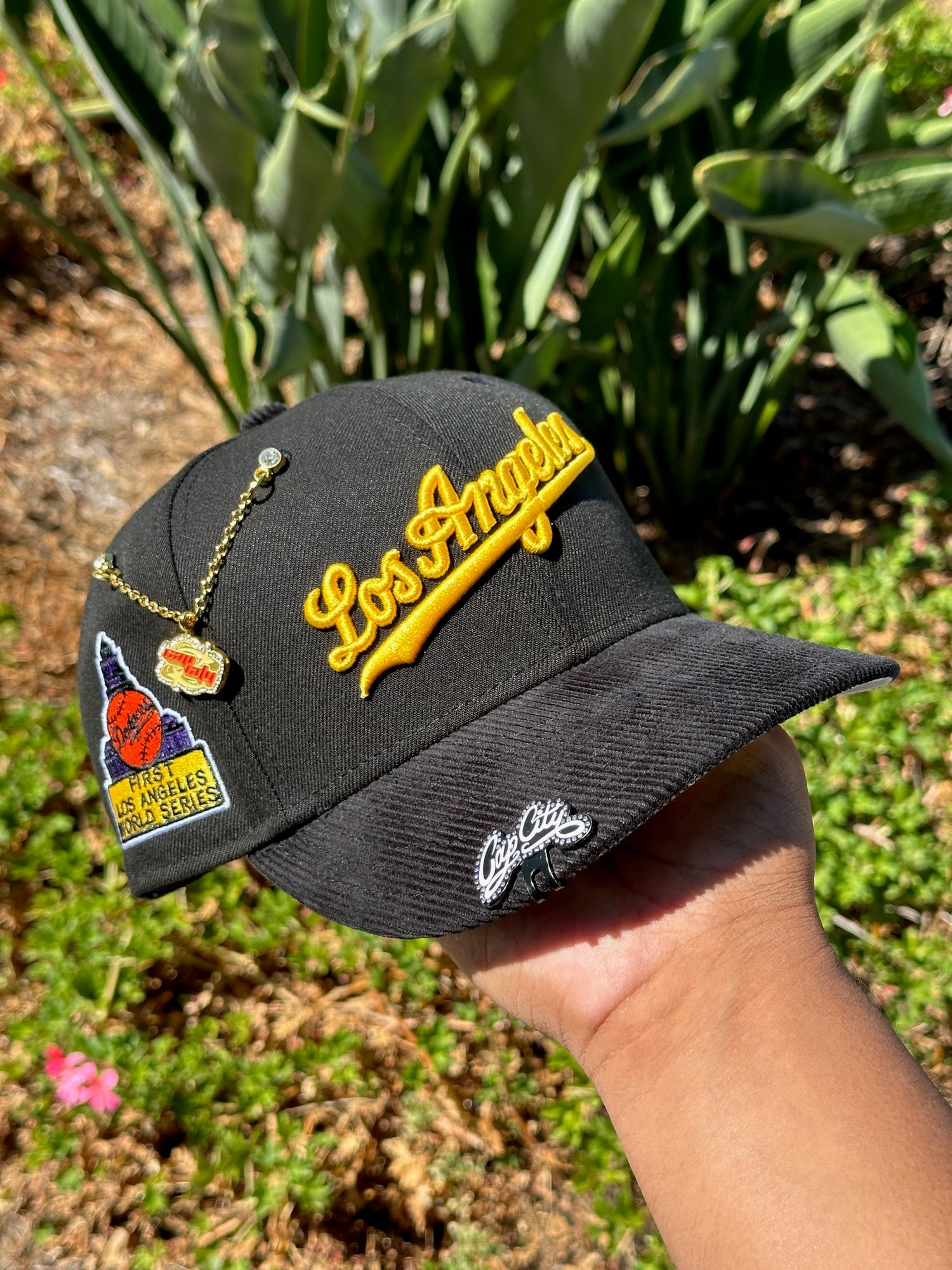 NEW ERA EXCLUSIVE 59FIFTY BLACK/CORDUROY LOS ANGELES DODGERS SCRIPT W/ 1ST WORLD SERIES SIDE PATCH