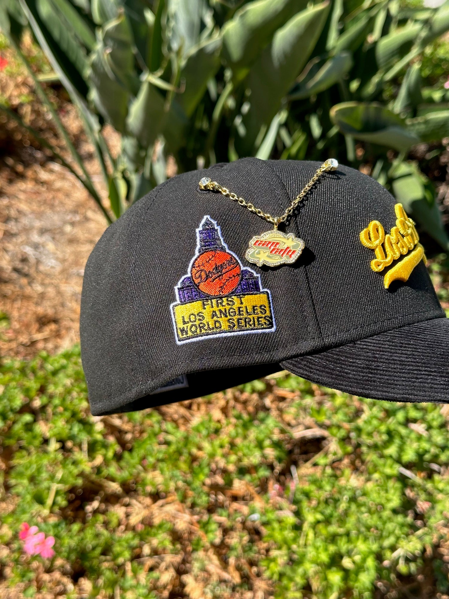 NEW ERA EXCLUSIVE 59FIFTY BLACK/CORDUROY LOS ANGELES DODGERS SCRIPT W/ 1ST WORLD SERIES SIDE PATCH