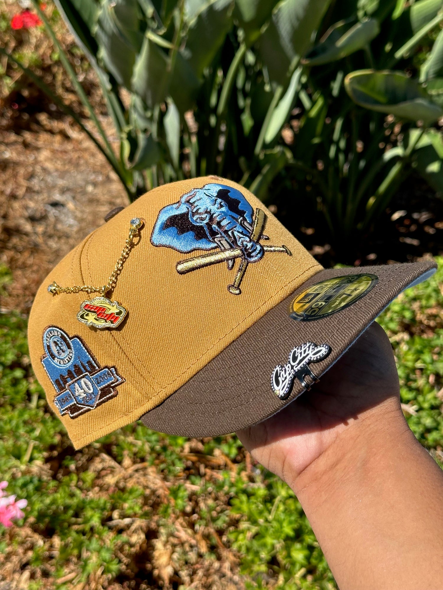 NEW ERA EXCLUSIVE 59FIFTY TAN/WALNUT OAKLAND ATHLETICS W/ 40TH ANNIVERSARY SIDE PATCH