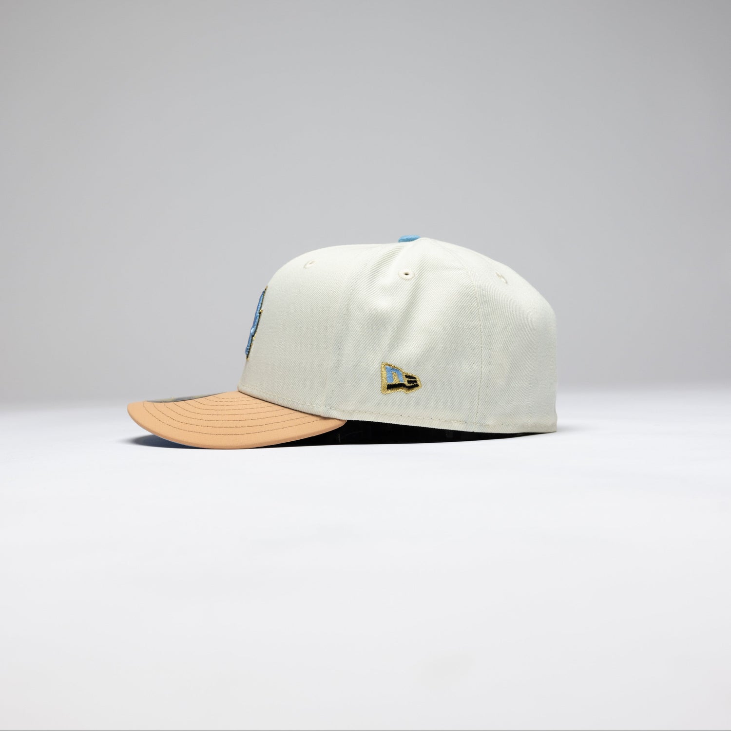 NEW ERA EXCLUSIVE 59FIFTY CHROME/ BLUSH LOS ANGELES DODGERS W/ 50TH ANNIVERSARY SIDE PATCH