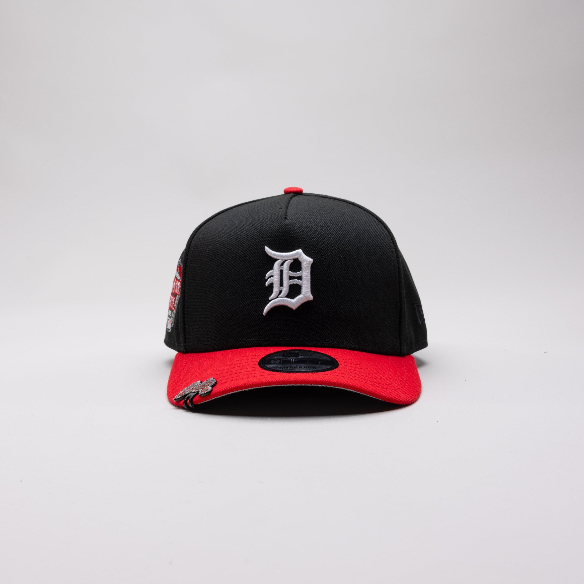 NEW ERA EXCLUSIVE 9FIFTY A-FRAME BLACK/RED DETROIT TIGERS SNAPBACK W/ ALL STAR GAME SIDE PATCH