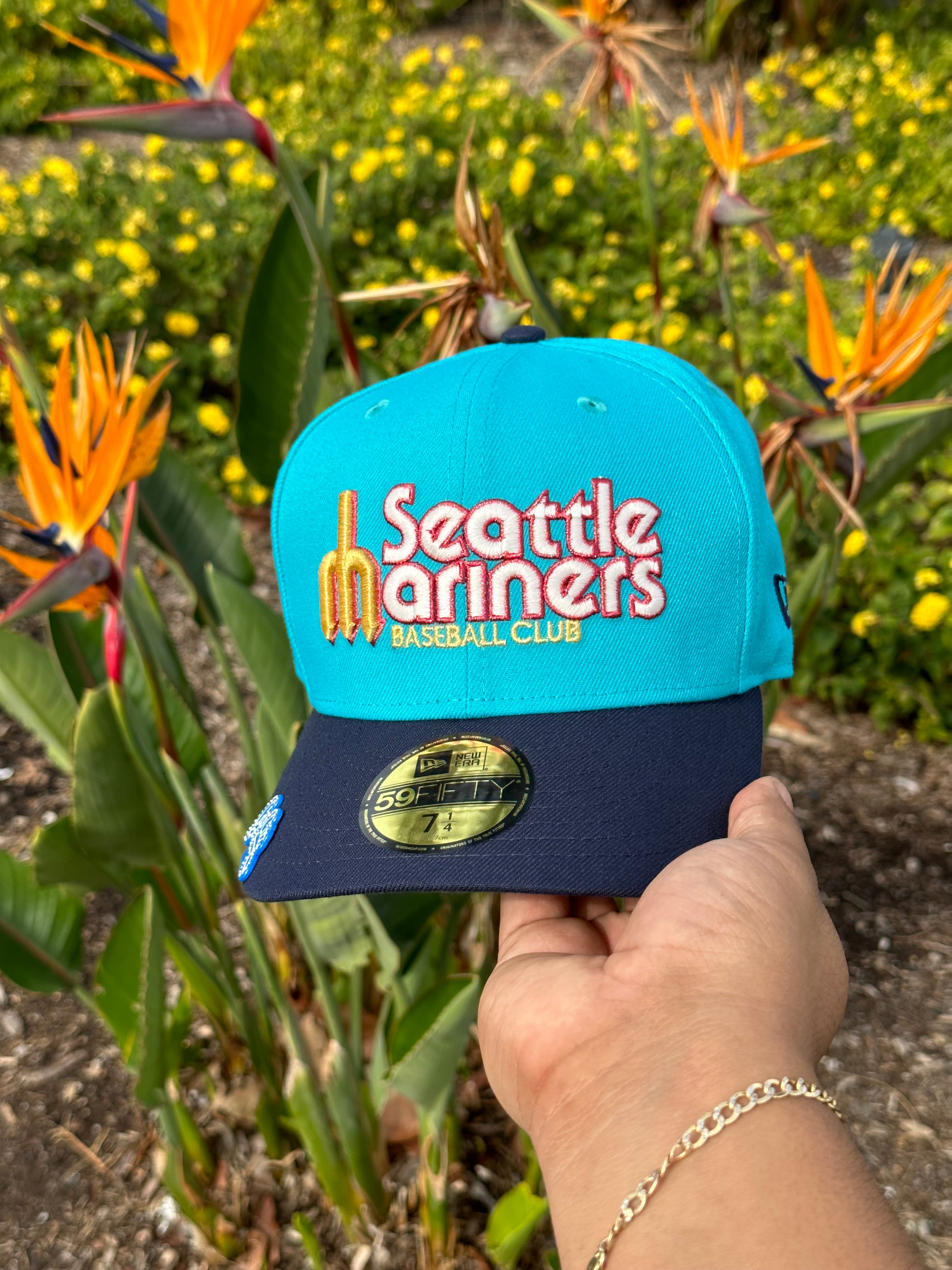 NEW ERA EXCLUSIVE 59FIFTY TEAL/NAVY BLUE SEATTLE MARINERS SCRIPT W/ 35