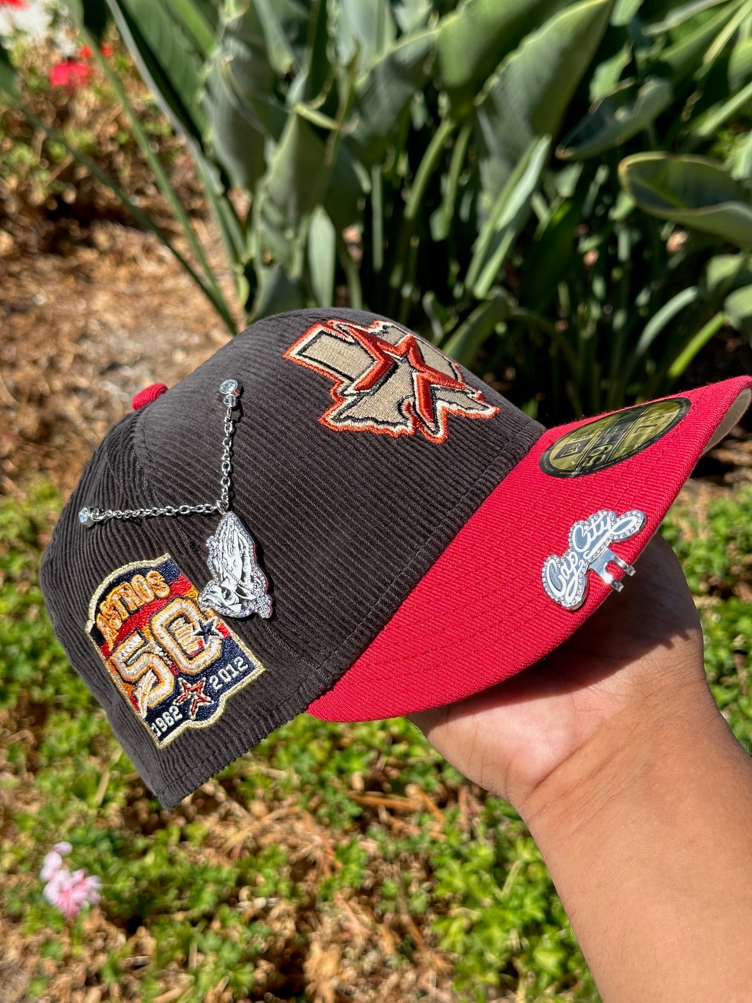 NEW ERA EXCLUSIVE 59FIFTY CORDUROY/RED HOUSTON ASTROS W/ 50TH ANNIVERSARY SEASON PATCH