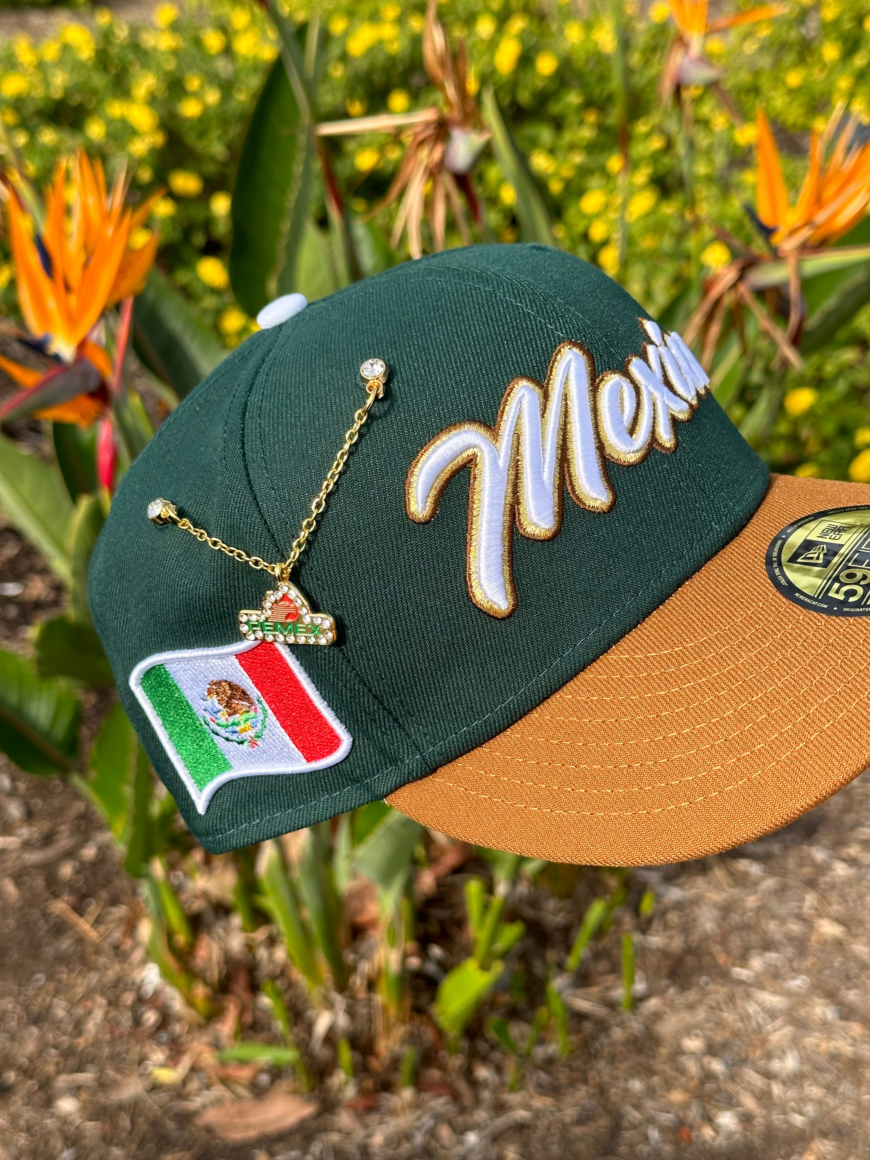 NEW ERA EXCLUSIVE 59FIFTY FOREST GREEN/KHAKI MEXICO SCRIPT W/ MEXICO FLAG SIDE PATCH