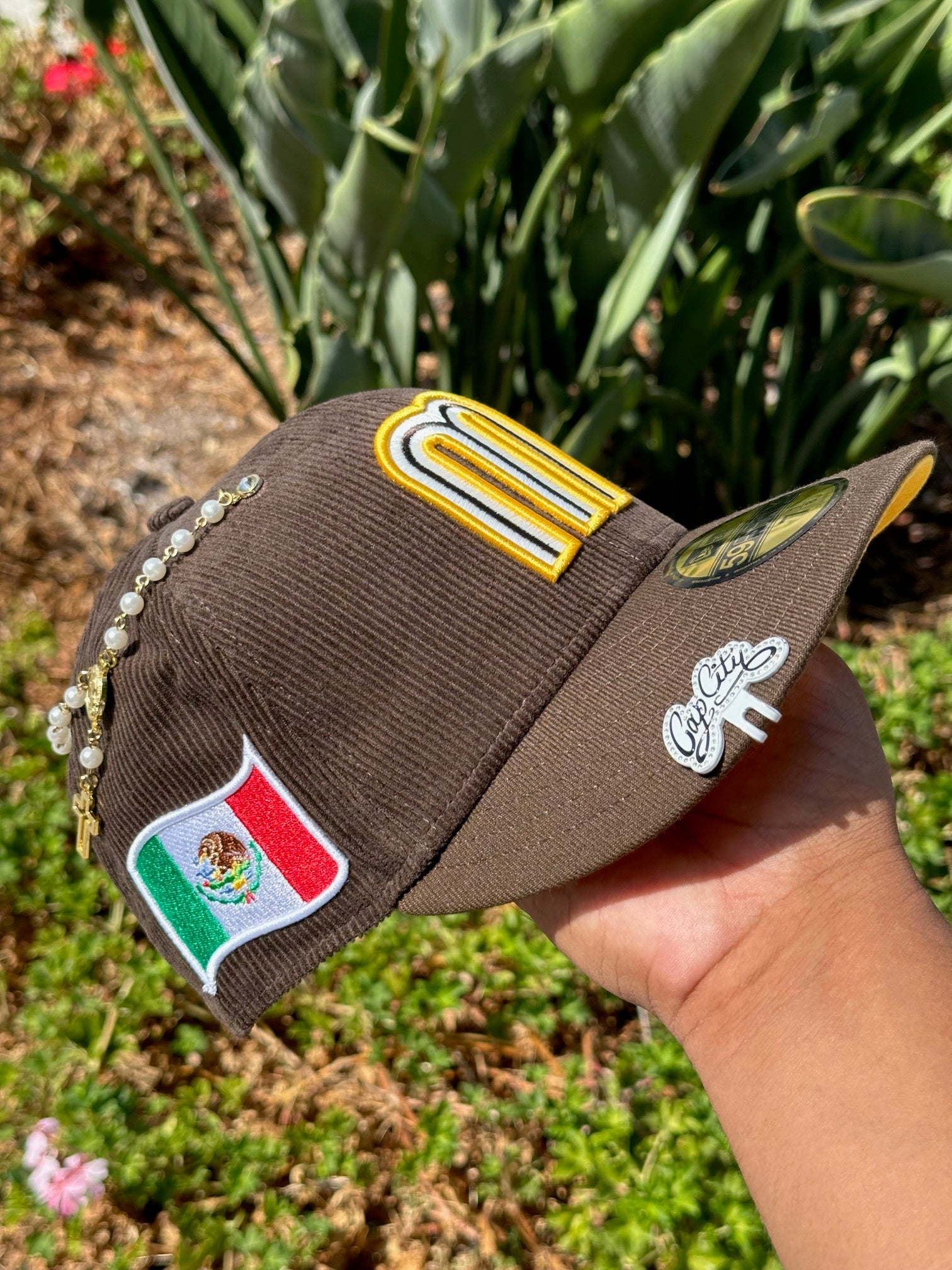 NEW ERA EXCLUSIVE 59FIFTY BROWN CORDUROY/WALNUT MEXICO W/ MEXICO FLAG