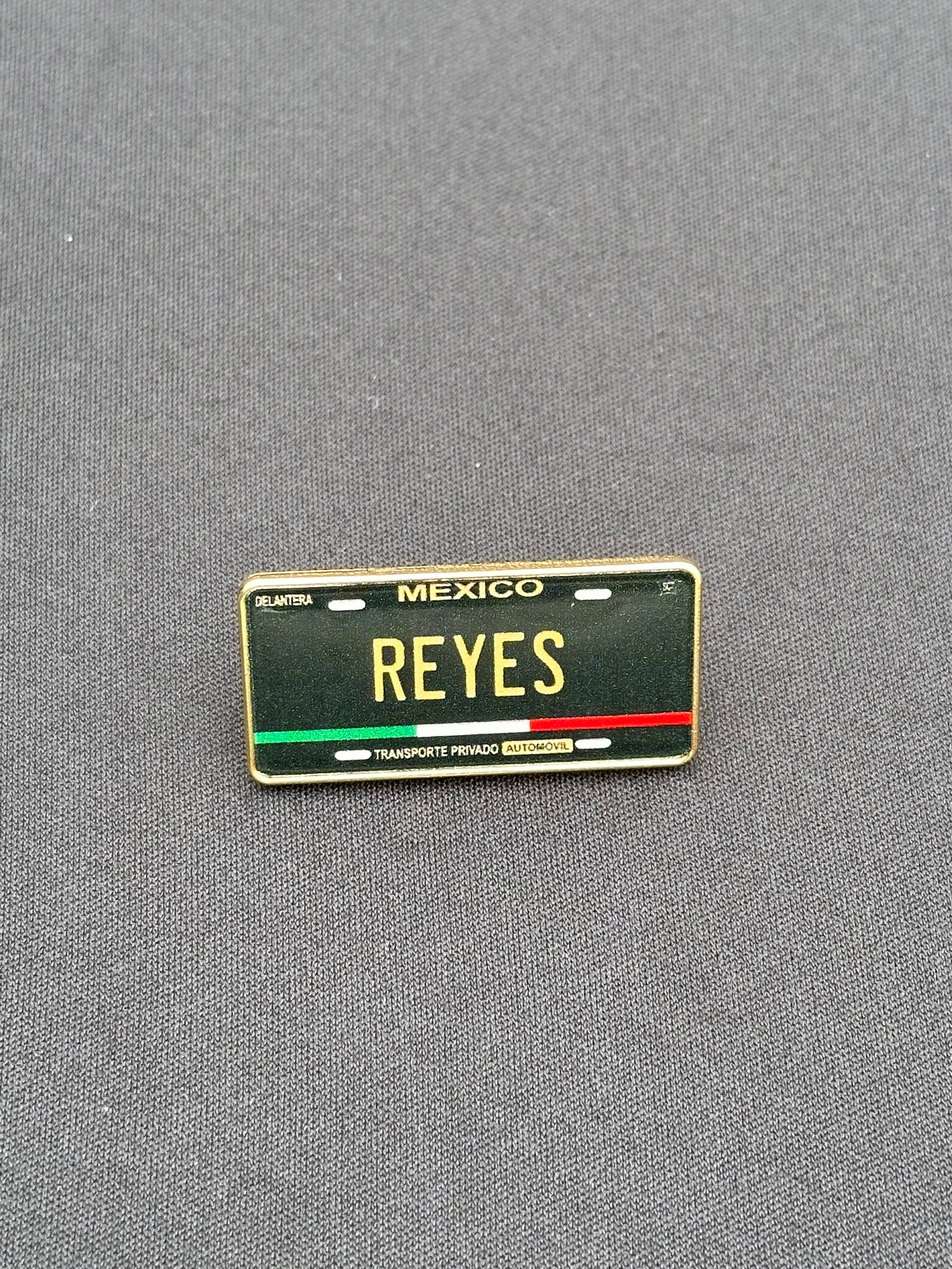 *NEW BLACK "REYES" EXCLUSIVE LICENSE PLATE PIN VERY LIMITED