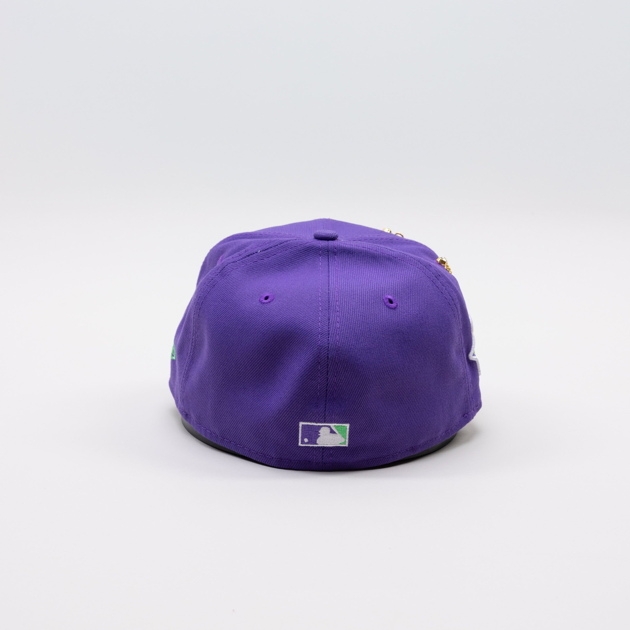 NEW ERA EXCLUSIVE 59FIFTY PURPLE TAMPA BAY DEVILRAYS W/ 10TH SEASON SI