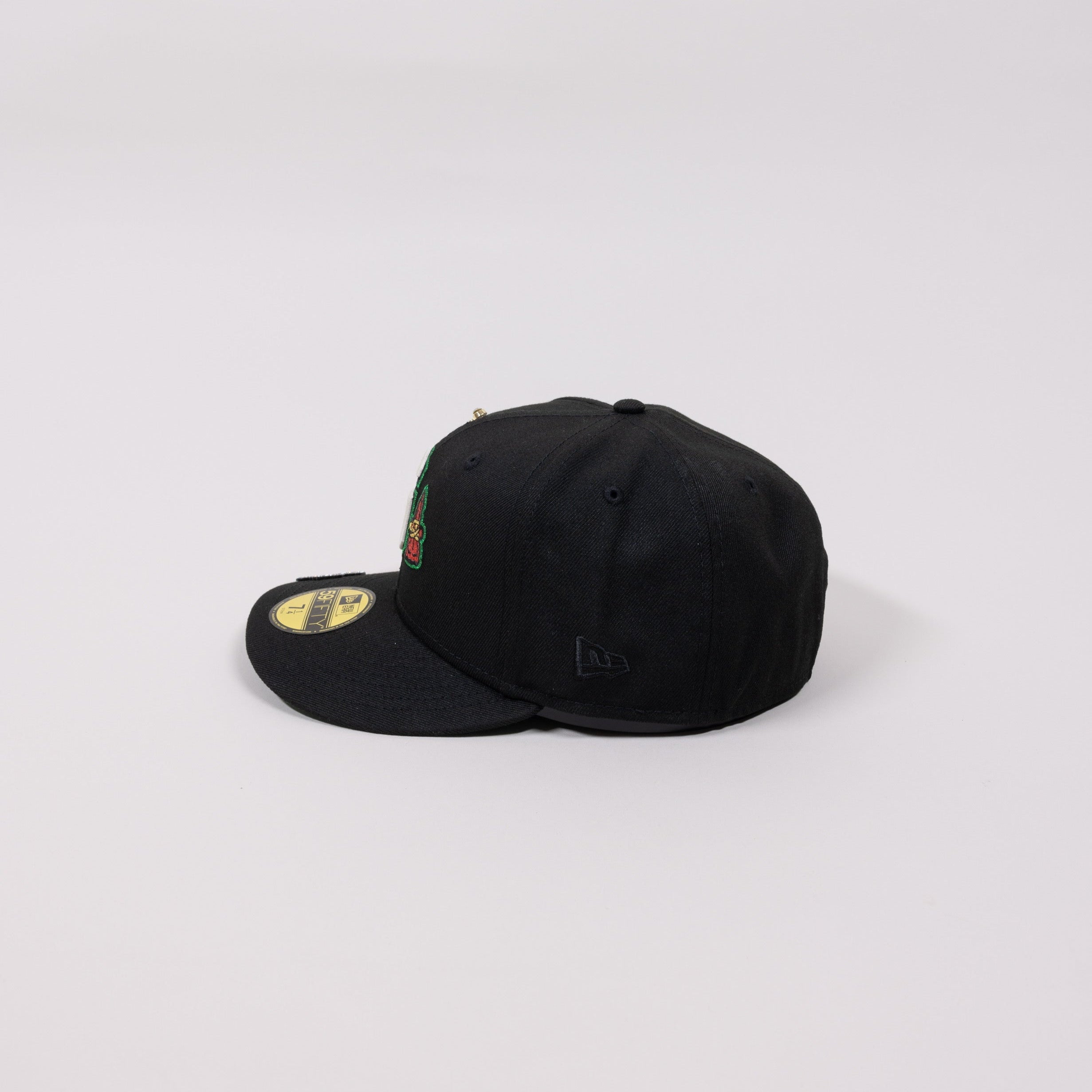 NEW ERA 59FIFTY BLACK ATLANTA BRAVES MINOR LEAGUE W/ SEASON SIDE PATCH