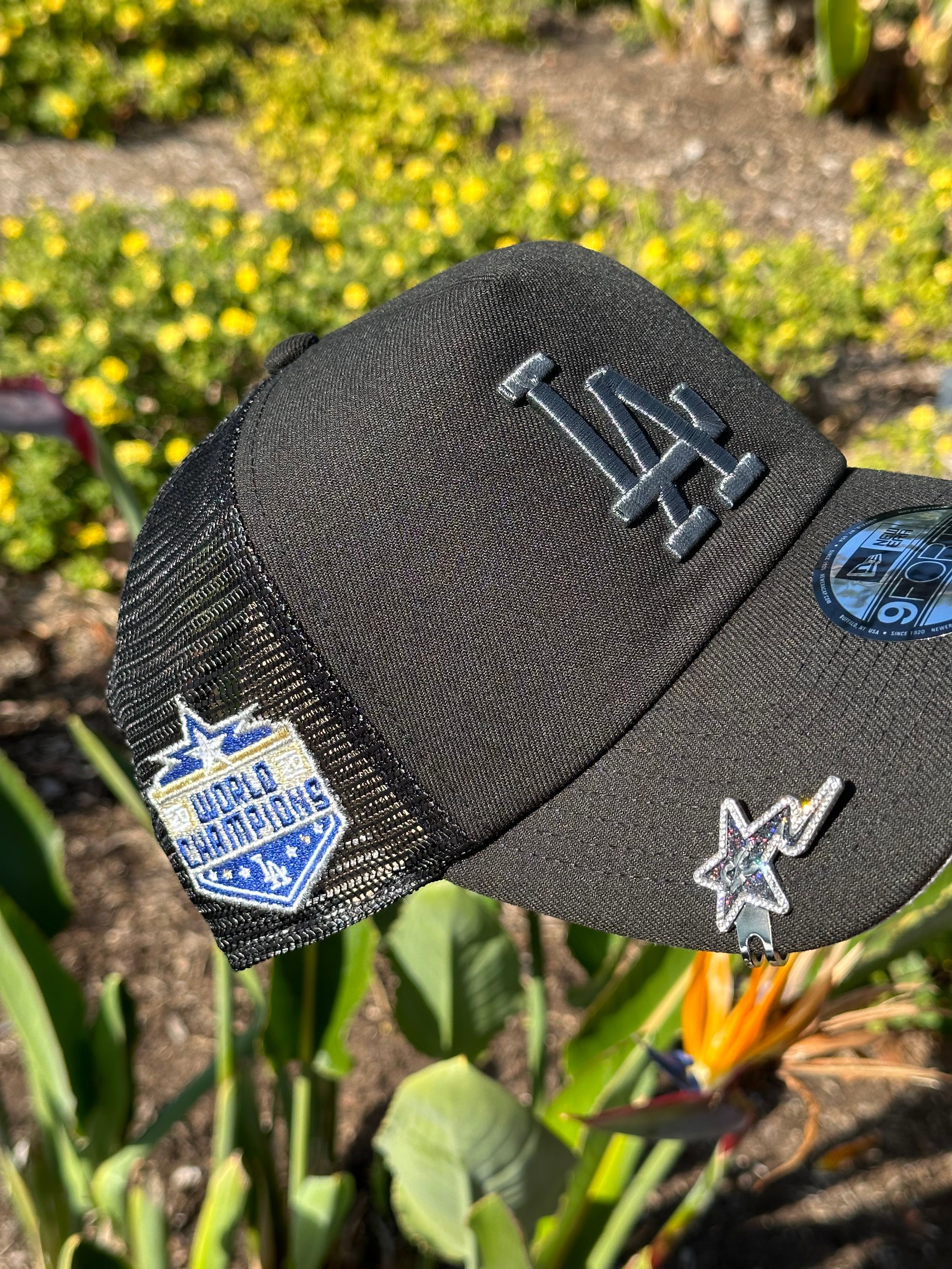 NEW ERA EXCLUSIVE 9FORTY A-FRAME BLACKED OUT LOS ANGELES DODGERS MESHBACK ADJUSTABLE W/ 2020 WS CHAMPIONS SIDE PATCH